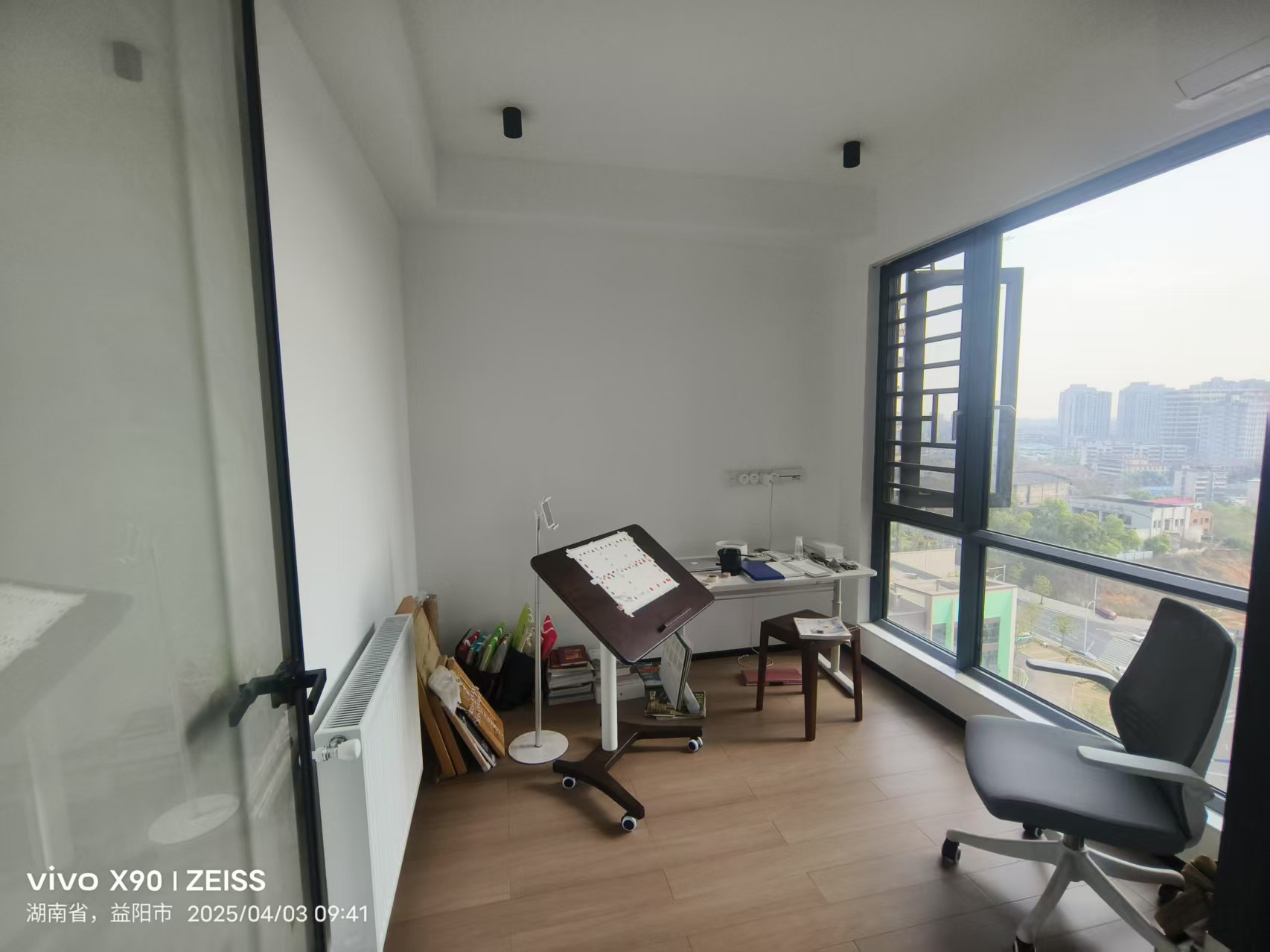 建发央著(悦发央著) 4室2厅2卫 180.0万 建发央著(悦发央著) 4室2厅2卫 180.0万室内图