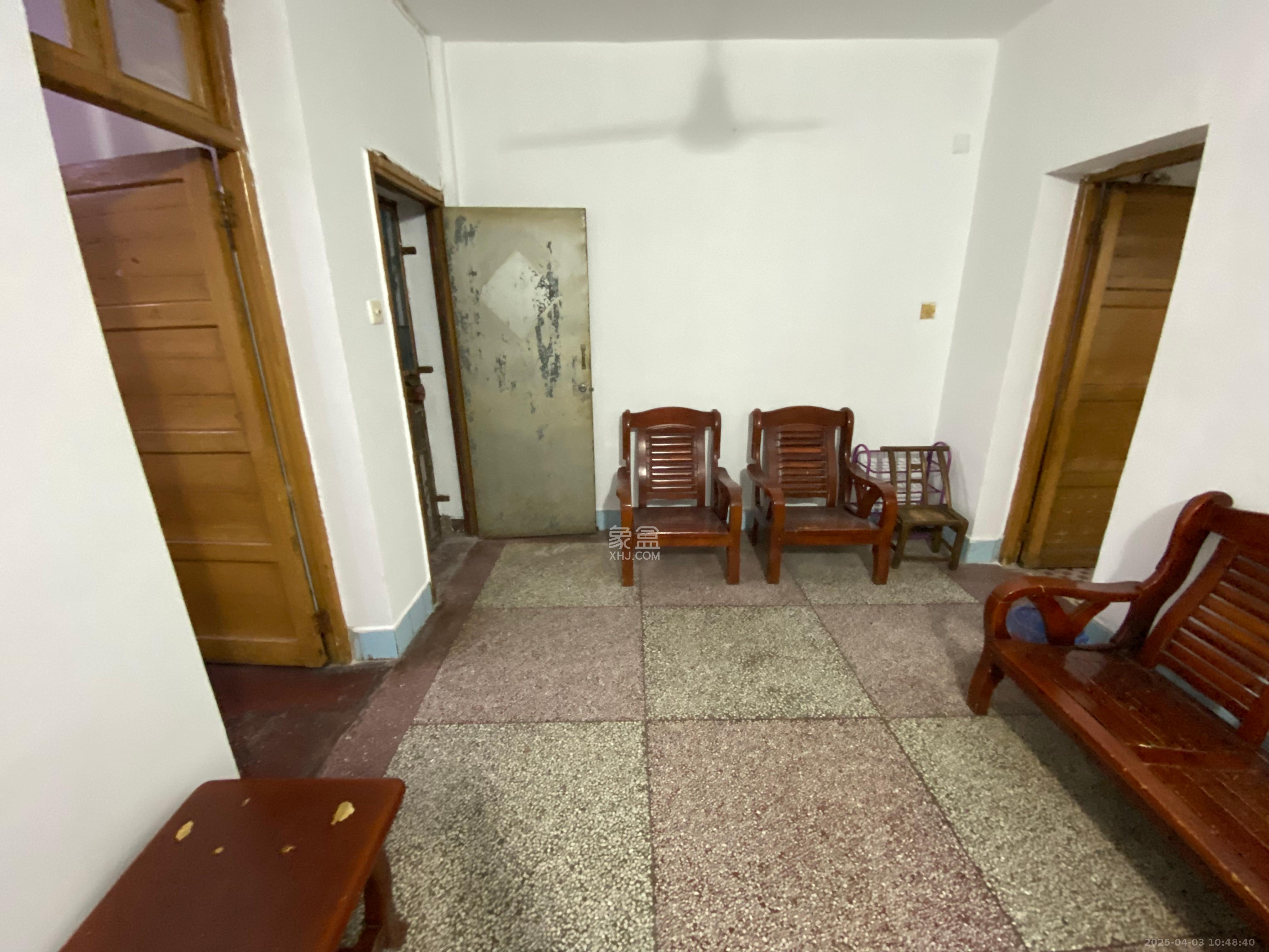 长沙市中医康复医院宿舍（长沙市骨科按摩医院）  2室1厅1卫   1300.00元/月室内图