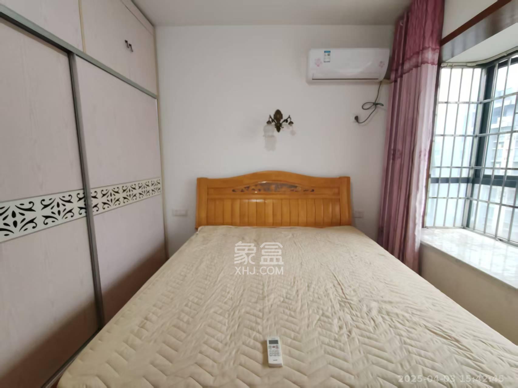 九华新城  2室2厅1卫   1400.00元/月室内图