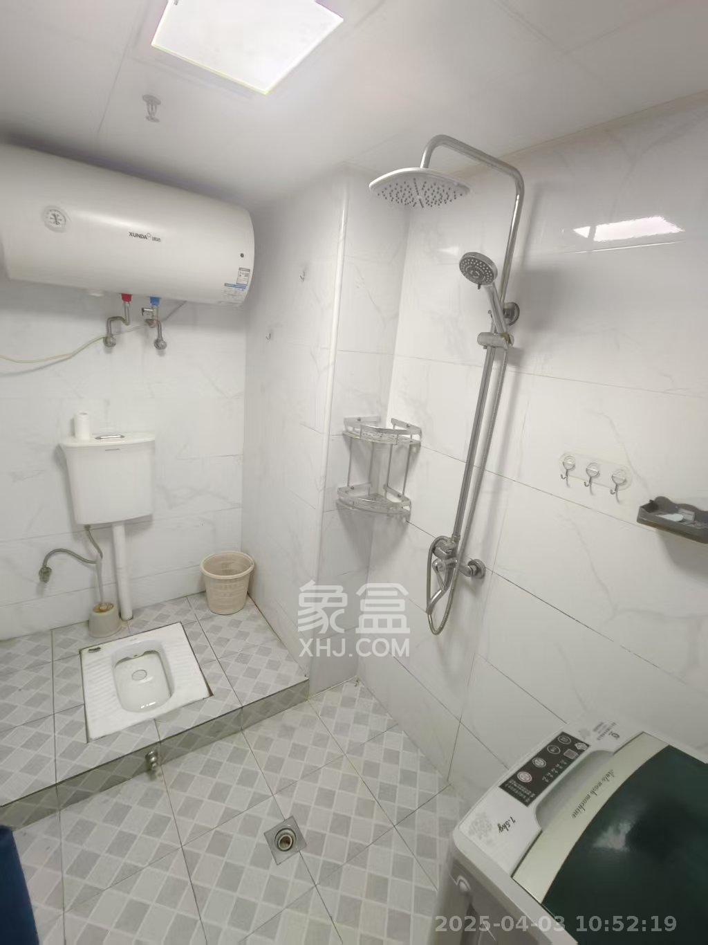 东盈商业广场（华泉城市广场）  2室1厅1卫   2180.00元/月室内图