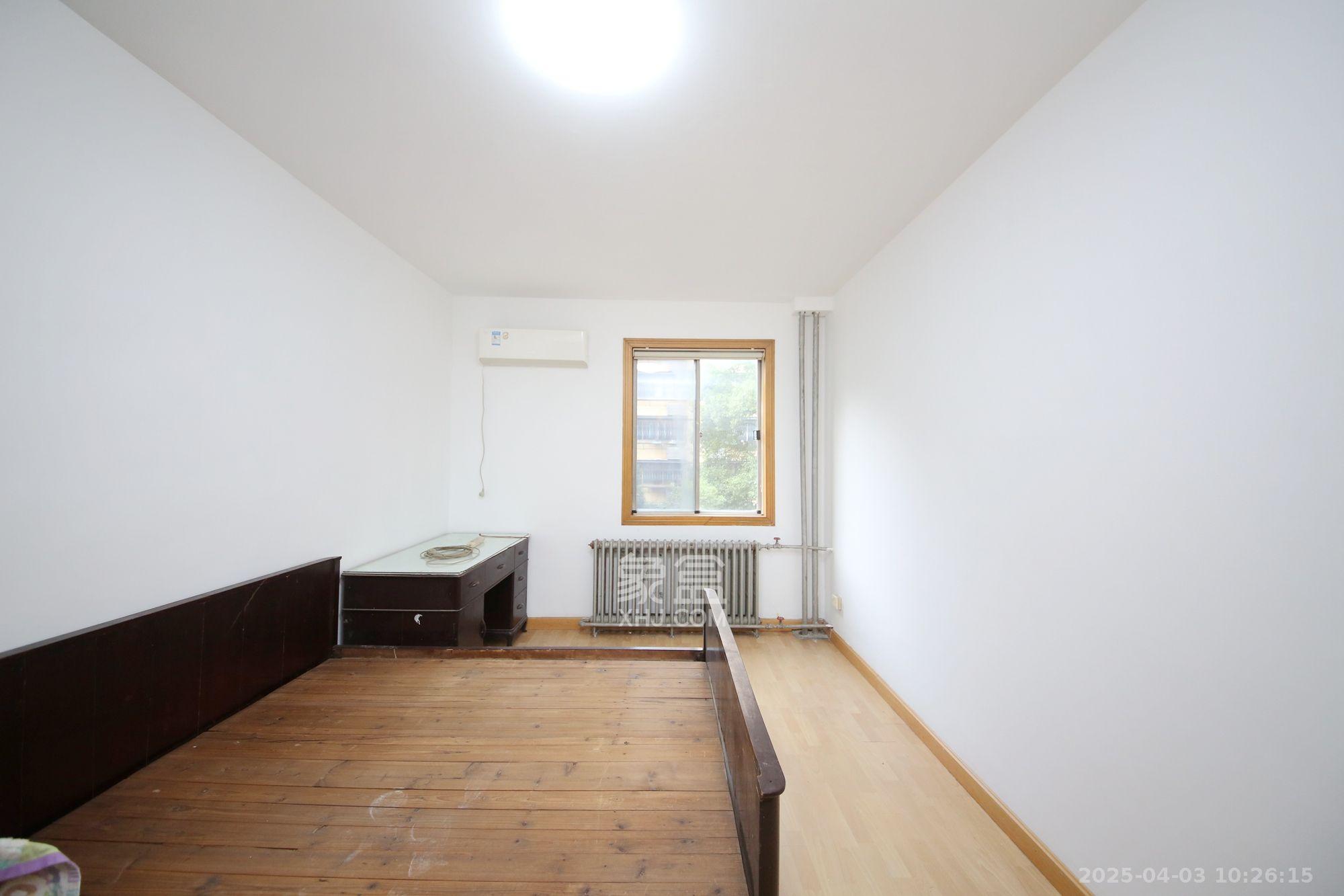 省政府五所 3室1厅1卫 3700.0元/月 省政府五所 3室1厅1卫 3700.0元/月室内图