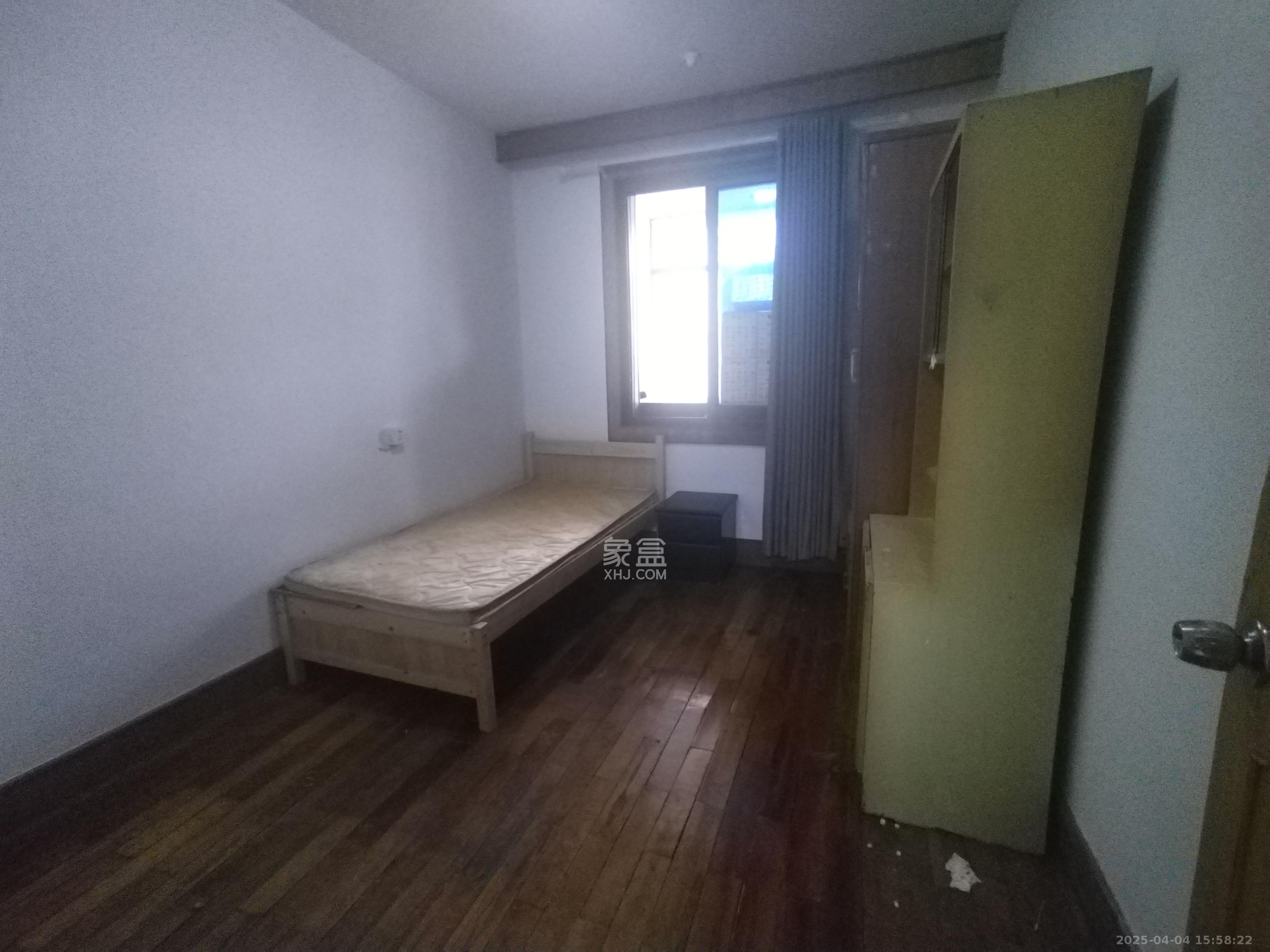 杜家塘小区 1室1厅1卫 1500.0元/月 杜家塘小区 1室1厅1卫 1500.0元/月室内图