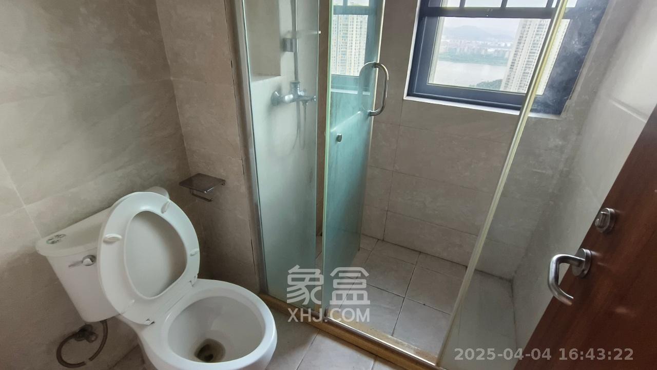 君合天玺  4室1厅2卫   3800.00元/月室内图