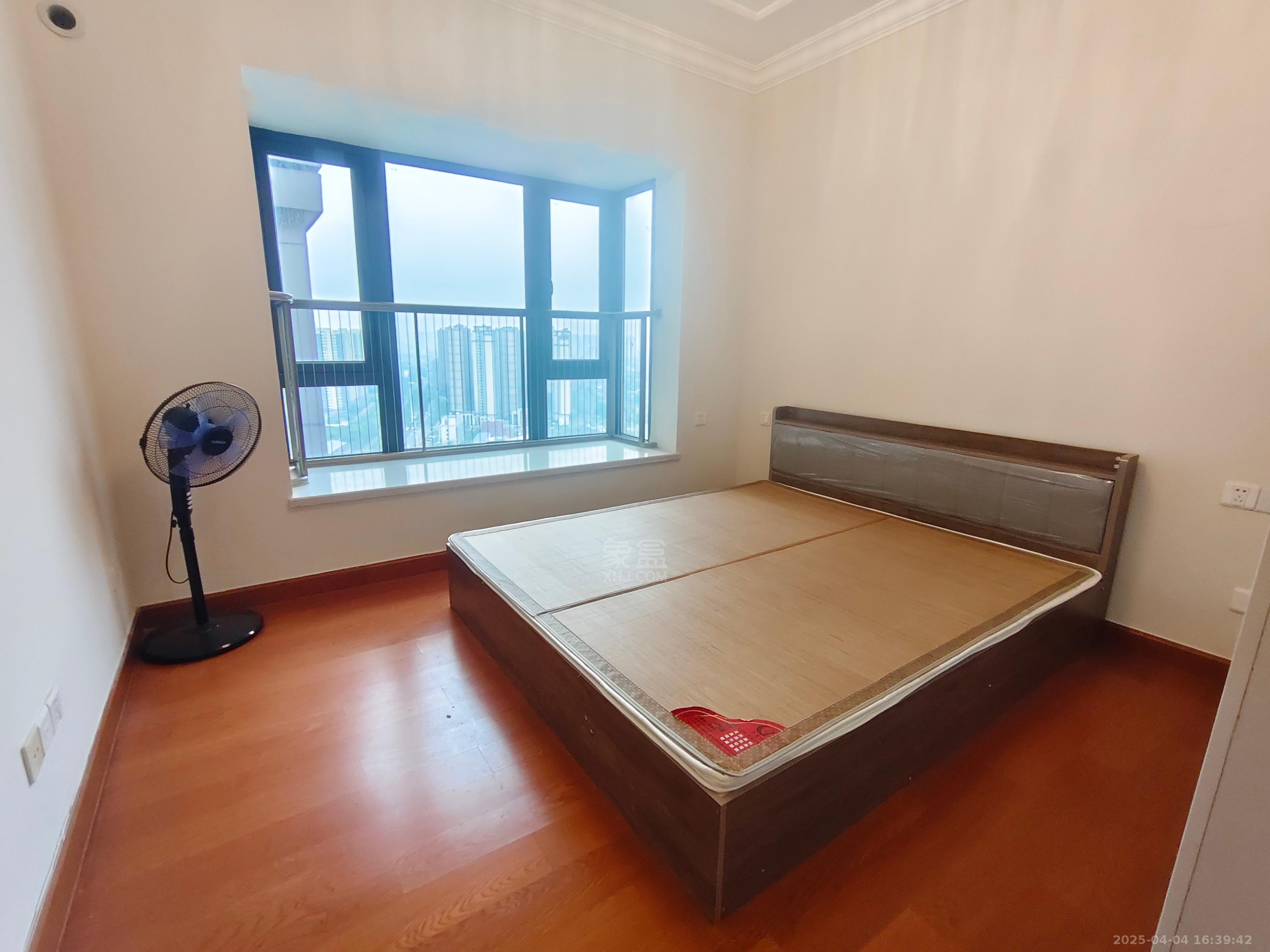 恒大林溪郡 3室2厅1卫 1600.0元/月 恒大林溪郡 3室2厅1卫 1600.0元/月室内图