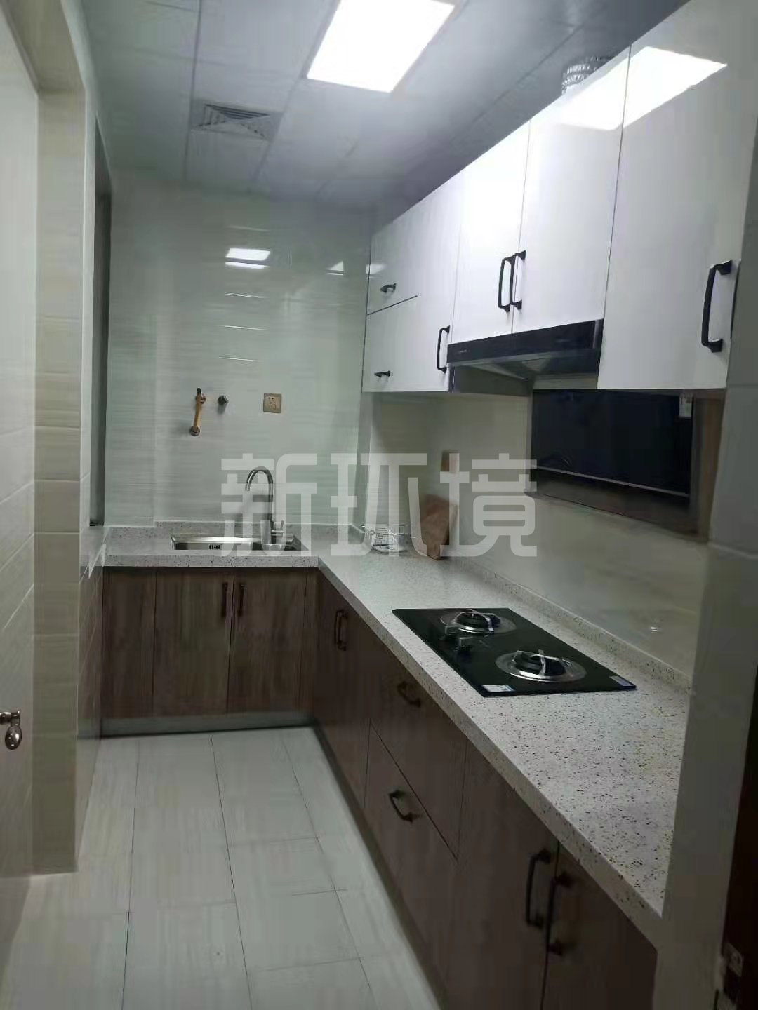 南门口安置小区一期 3室2厅2卫 2100.0元/月 南门口安置小区一期 3室2厅2卫 2100.0元/月室内图