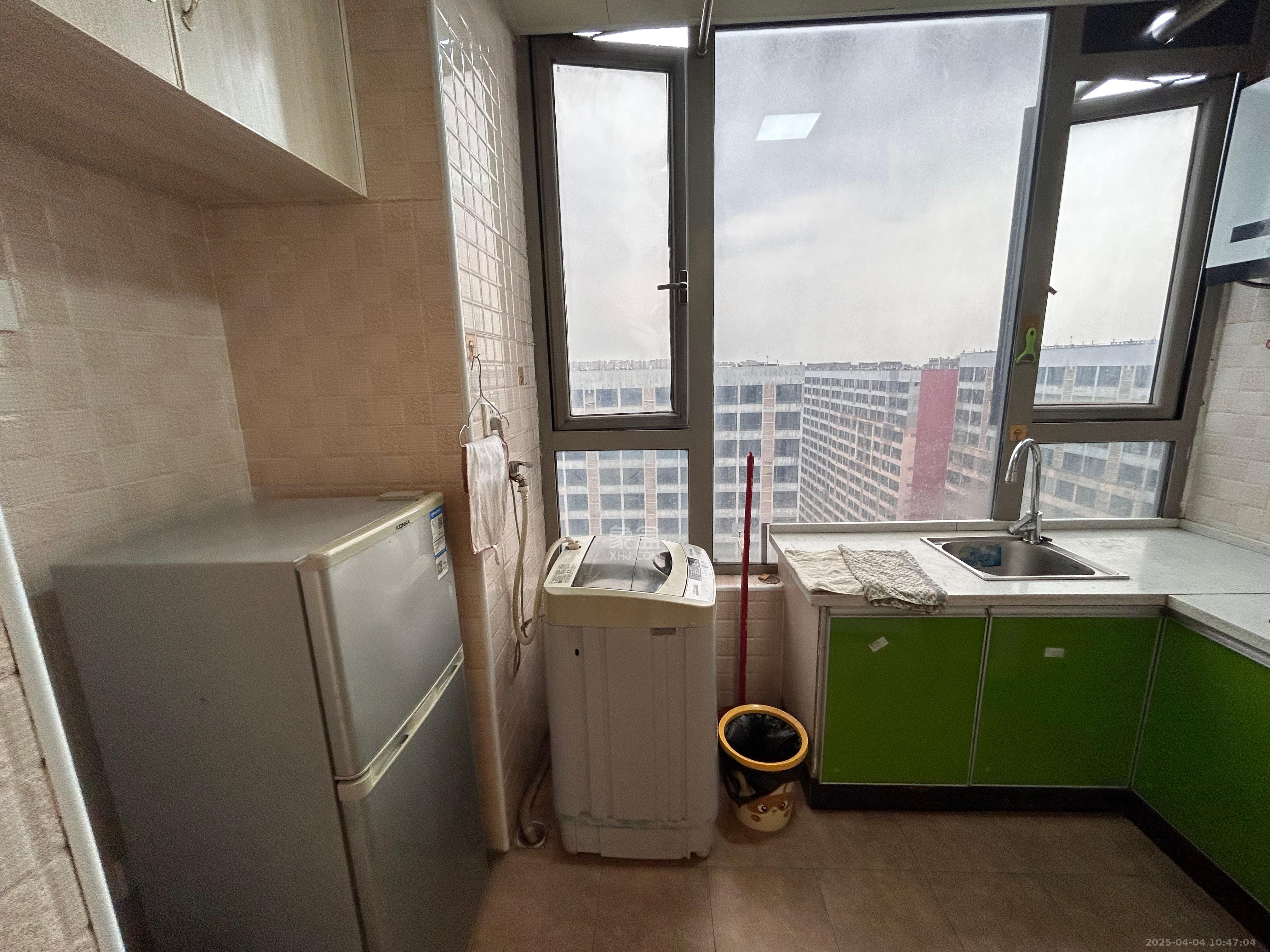 怡海星城 1室1厅1卫 850.0元/月 怡海星城 1室1厅1卫 850.0元/月室内图