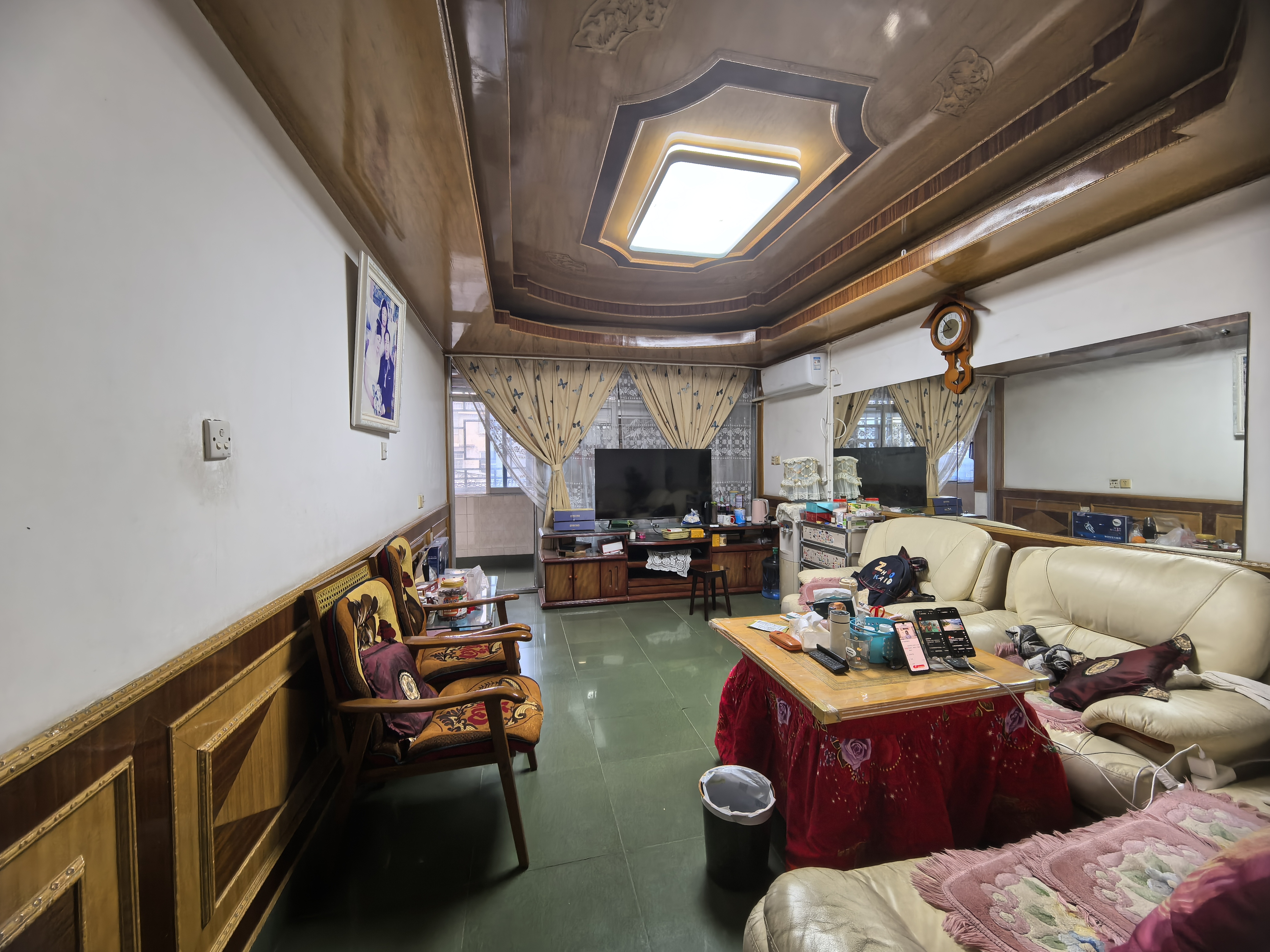 后溶街房改办宿舍  3室2厅1卫    32.8万 后溶街房改办宿舍  3室2厅1卫    32.8万客厅