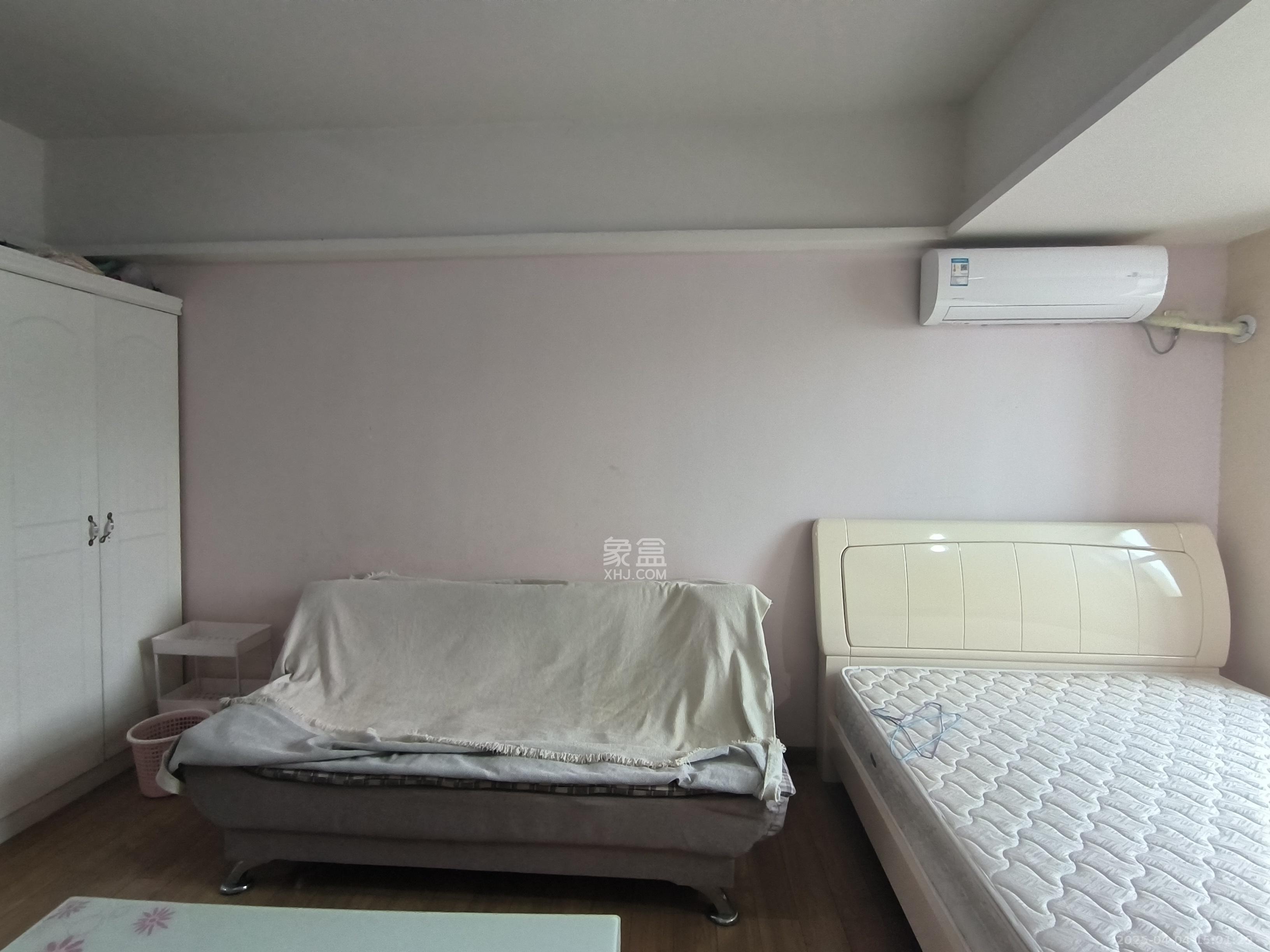 米兰春天  1室1厅1卫    1200.0元/月 米兰春天  1室1厅1卫    1200.0元/月室内图