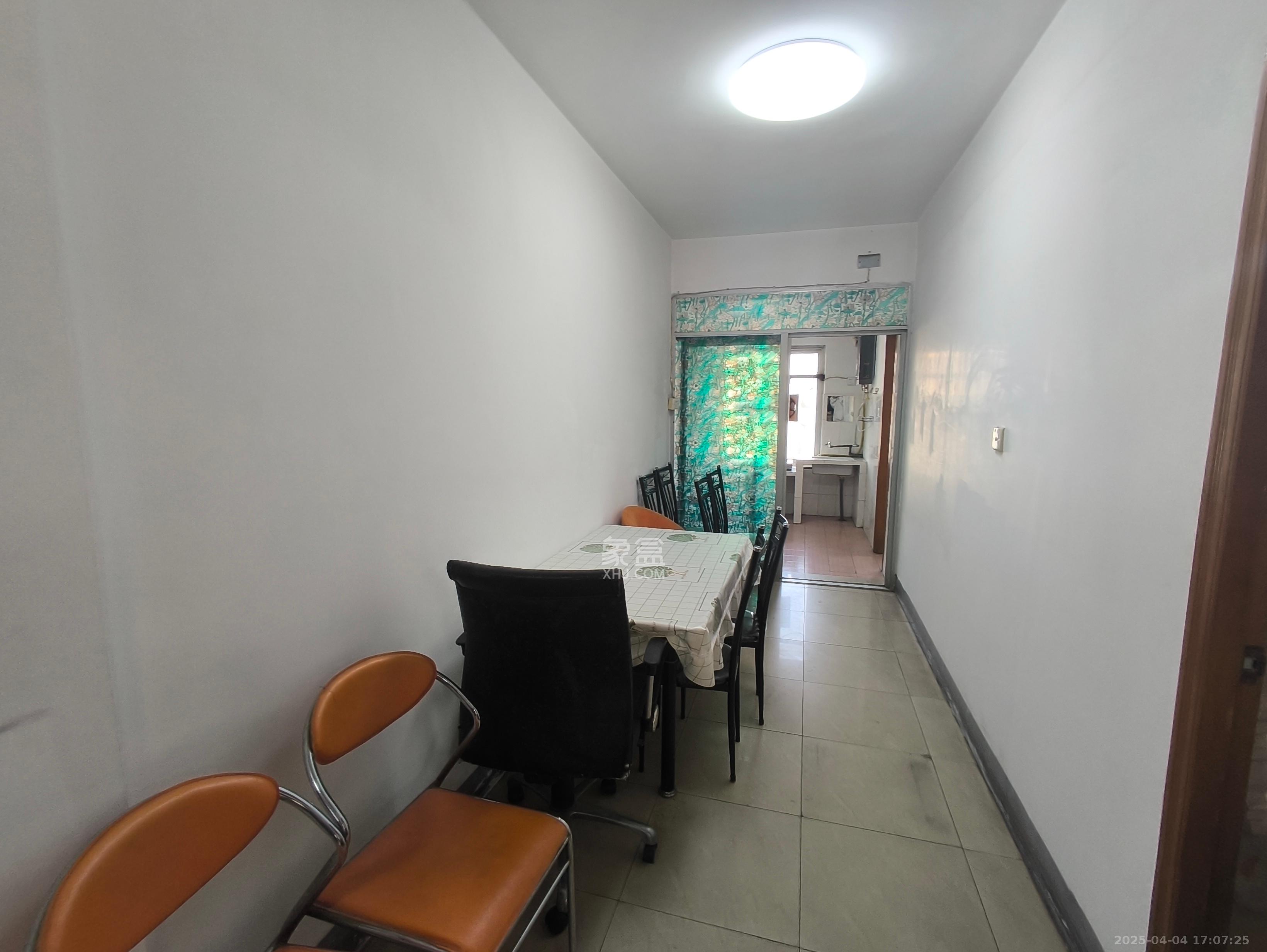 南沙公寓 2室1厅1卫 1800.0元/月 南沙公寓 2室1厅1卫 1800.0元/月室内图