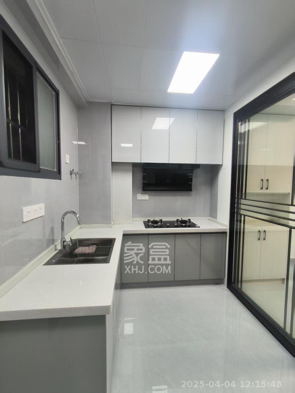 君悦新天地  2室1厅1卫    2500.0元/月 君悦新天地  2室1厅1卫    2500.0元/月室内图