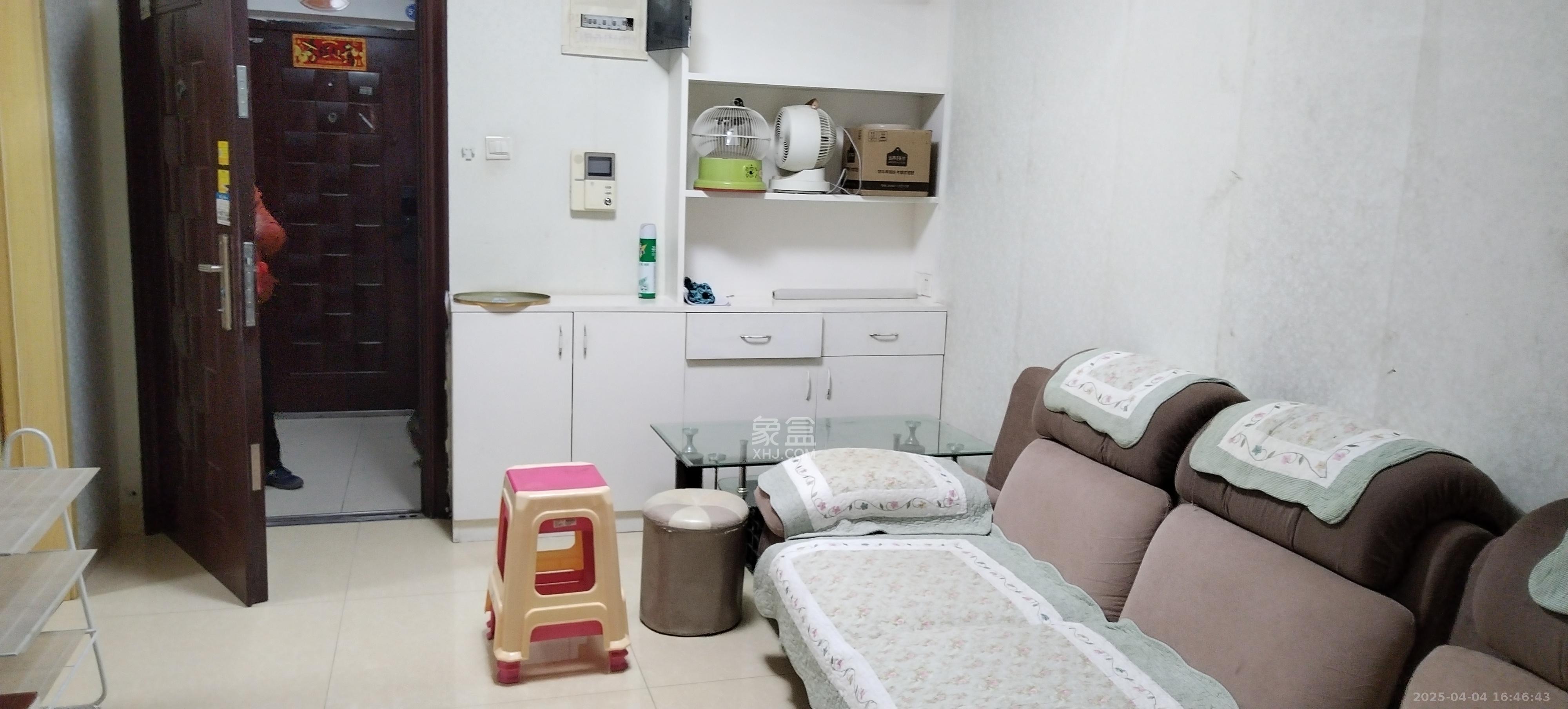 上海城小区  1室1厅1卫   1600.00元/月室内图