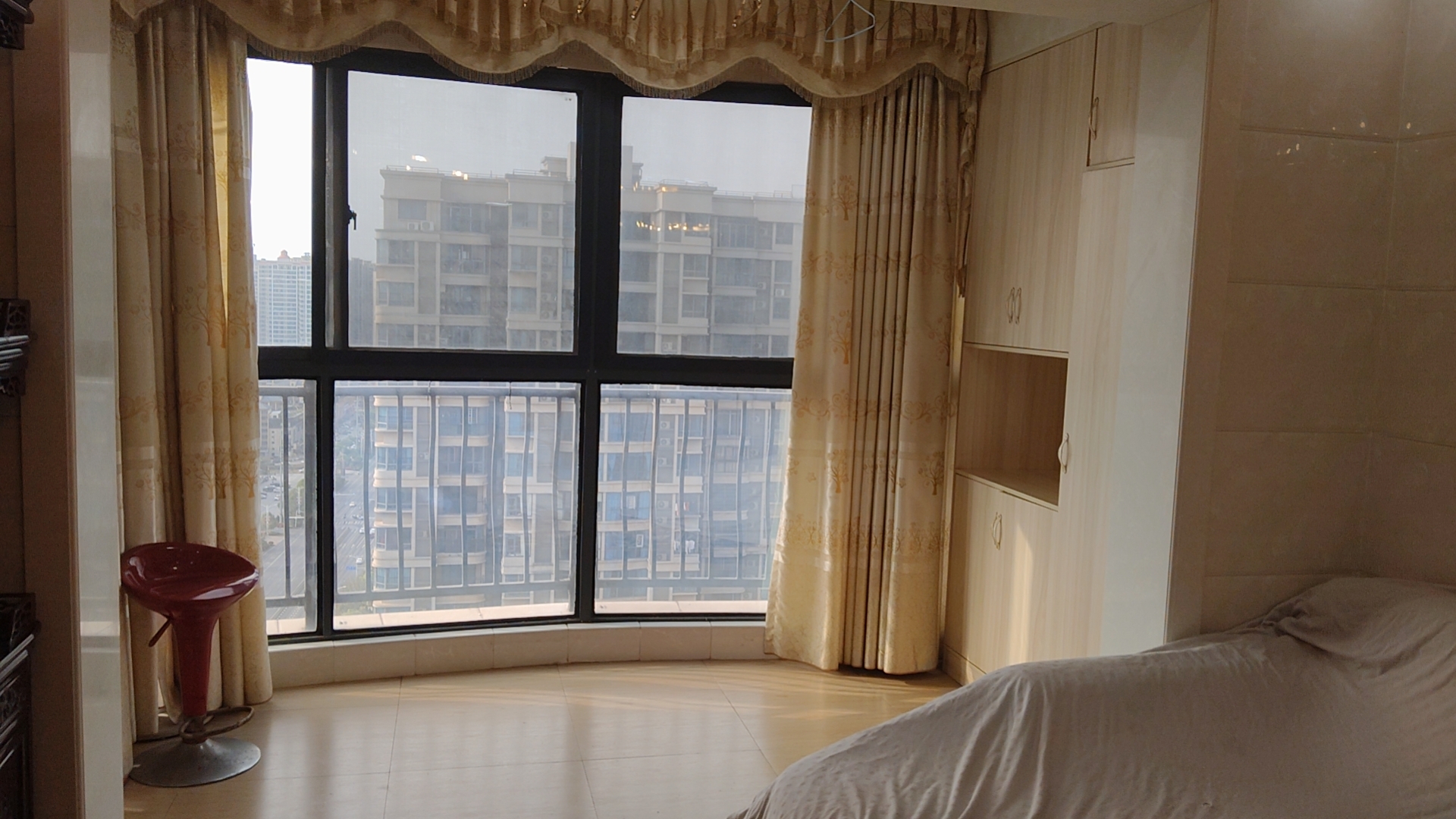 衡阳碧桂园 4室2厅2卫 1800.0元/月 衡阳碧桂园 4室2厅2卫 1800.0元/月室内图