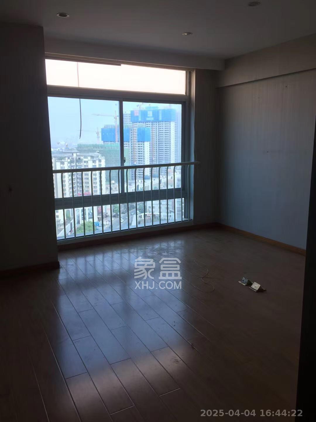 滴翠园天瑞新城 1室1厅1卫 120.0万 滴翠园天瑞新城 1室1厅1卫 120.0万室内图