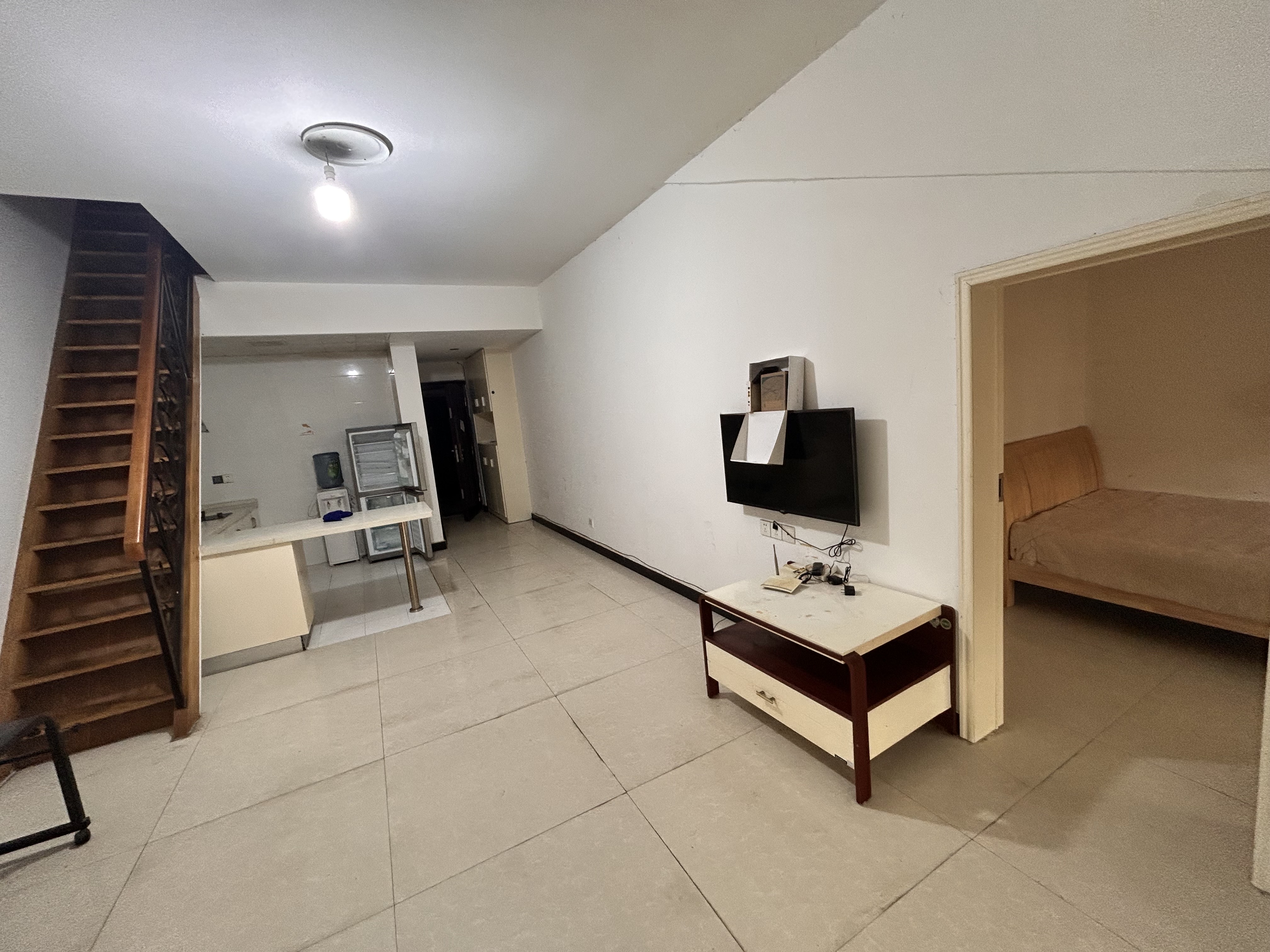 维港十字街 1室1厅1卫 1200.0元/月 维港十字街 1室1厅1卫 1200.0元/月室内图