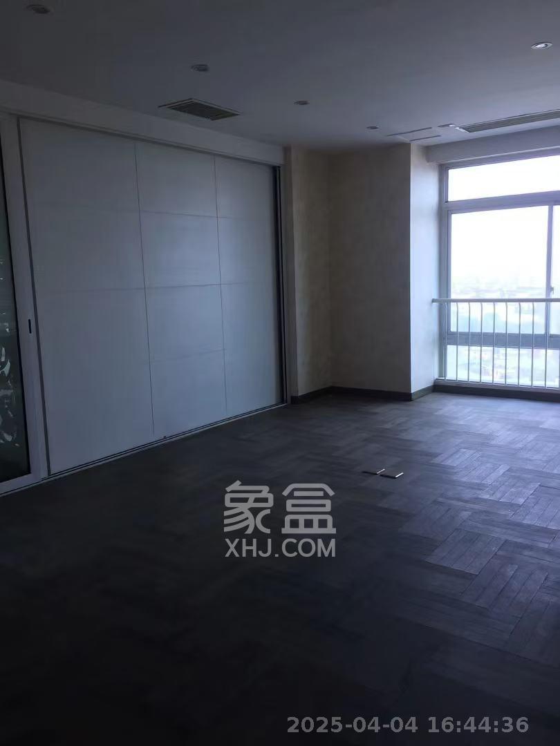 滴翠园天瑞新城  1室1厅1卫   120.00万室内图
