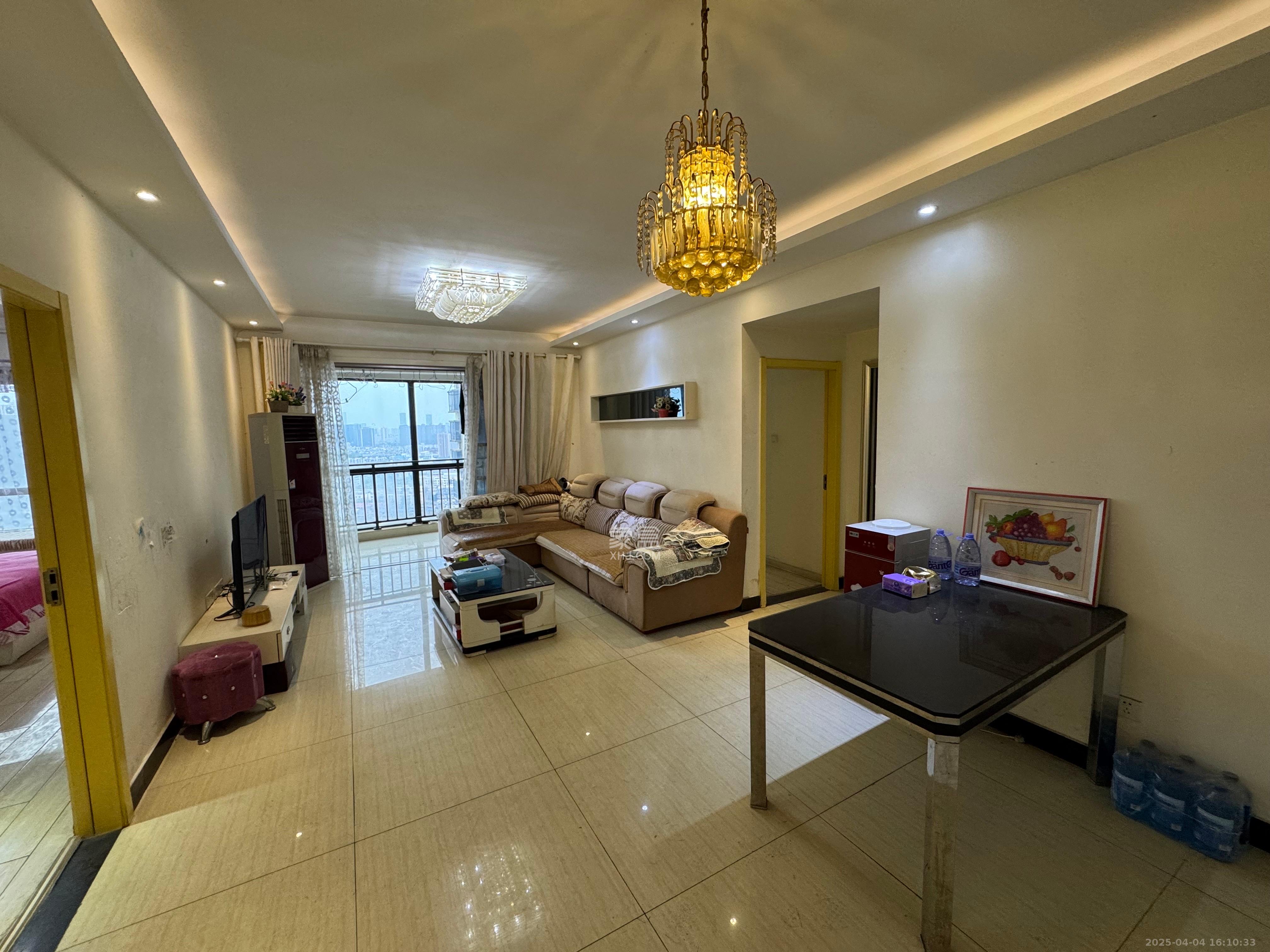 上东辛顿公寓 3室2厅1卫 3000.0元/月 上东辛顿公寓 3室2厅1卫 3000.0元/月室内图