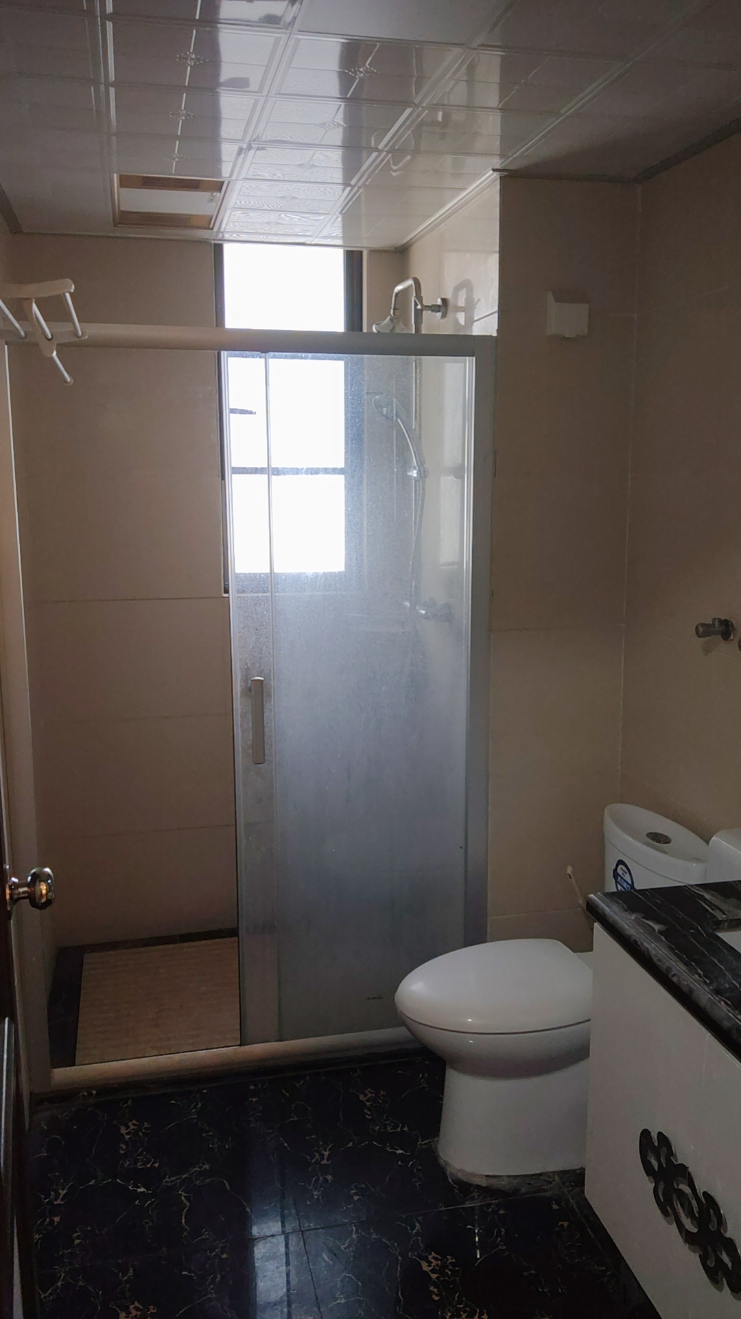 衡阳碧桂园 4室2厅2卫 1800.0元/月 衡阳碧桂园 4室2厅2卫 1800.0元/月室内图