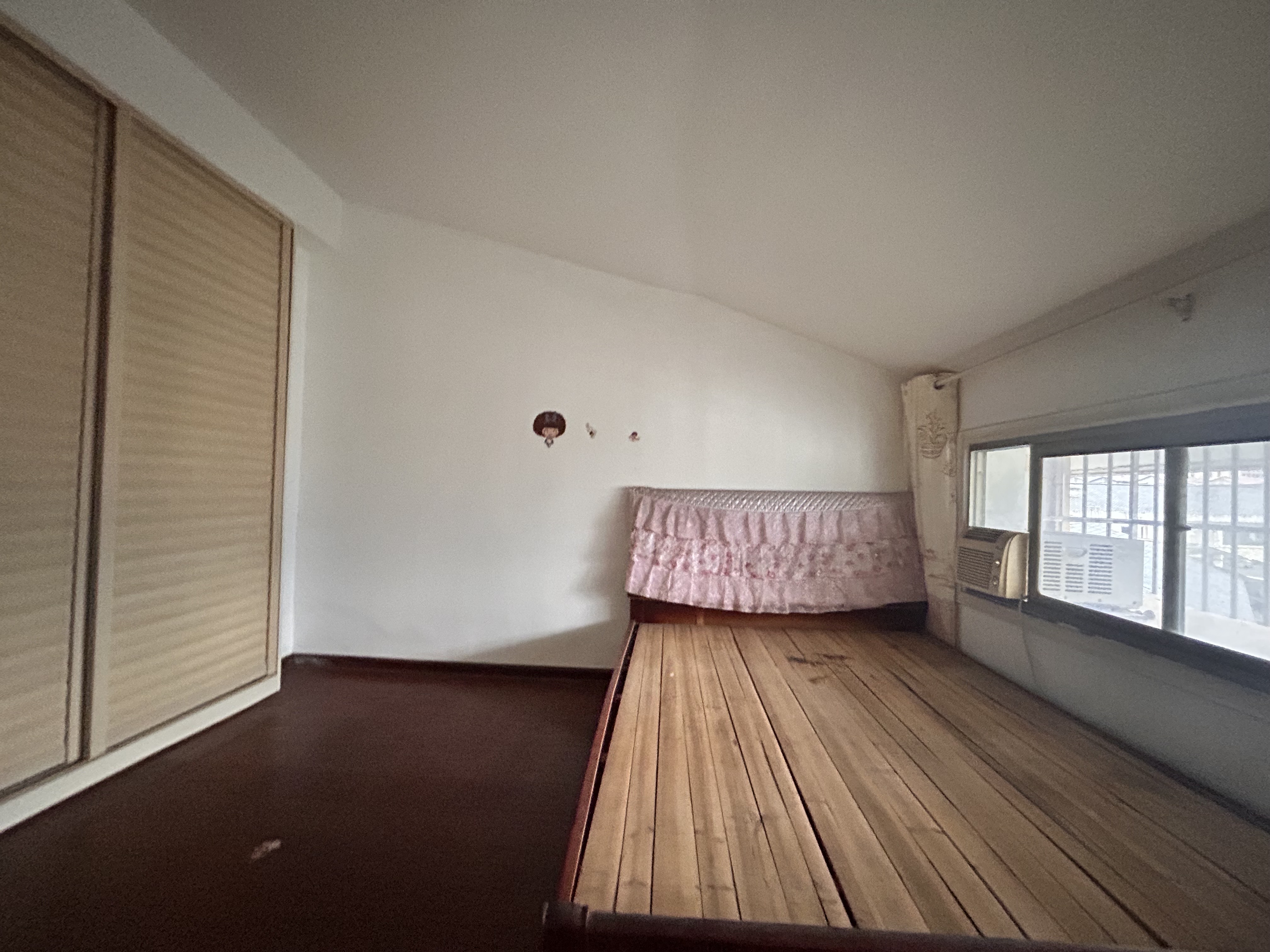 维港十字街 1室1厅1卫 1200.0元/月 维港十字街 1室1厅1卫 1200.0元/月室内图