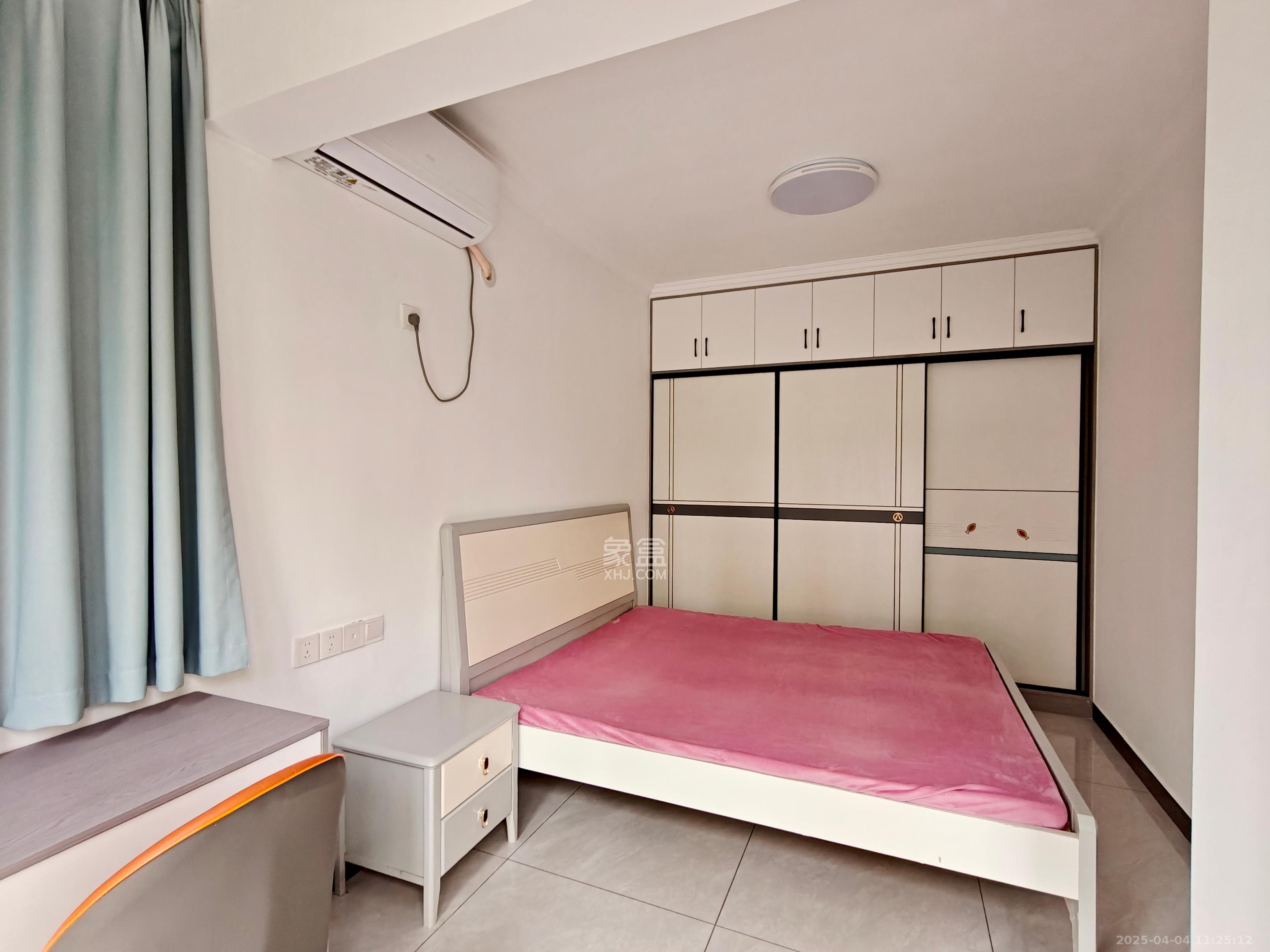 智达佳园  3室2厅2卫    2200.0元/月 智达佳园  3室2厅2卫    2200.0元/月室内图