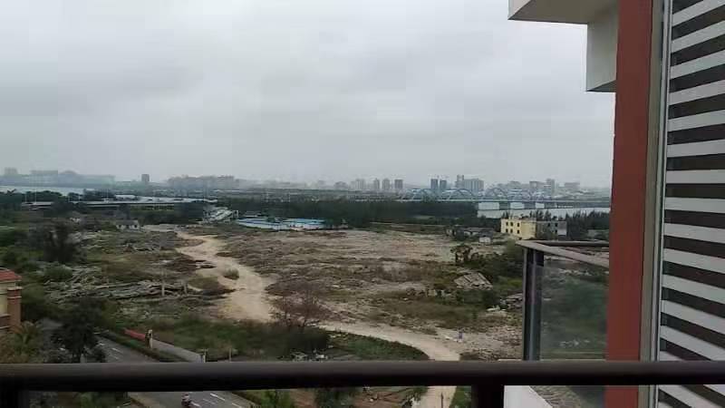 倚能美林湾南苑  1室1厅1卫    53.0万 倚能美林湾南苑  1室1厅1卫    53.0万室内图