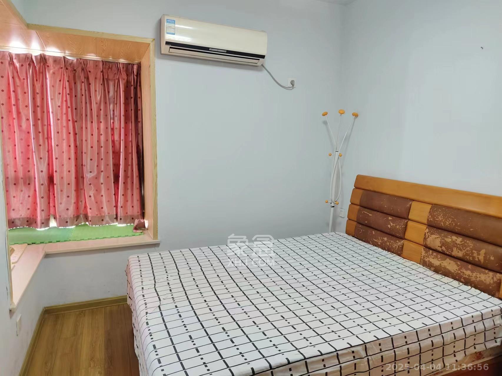 上海城小区 3室2厅2卫 2400.0元/月 上海城小区 3室2厅2卫 2400.0元/月室内图