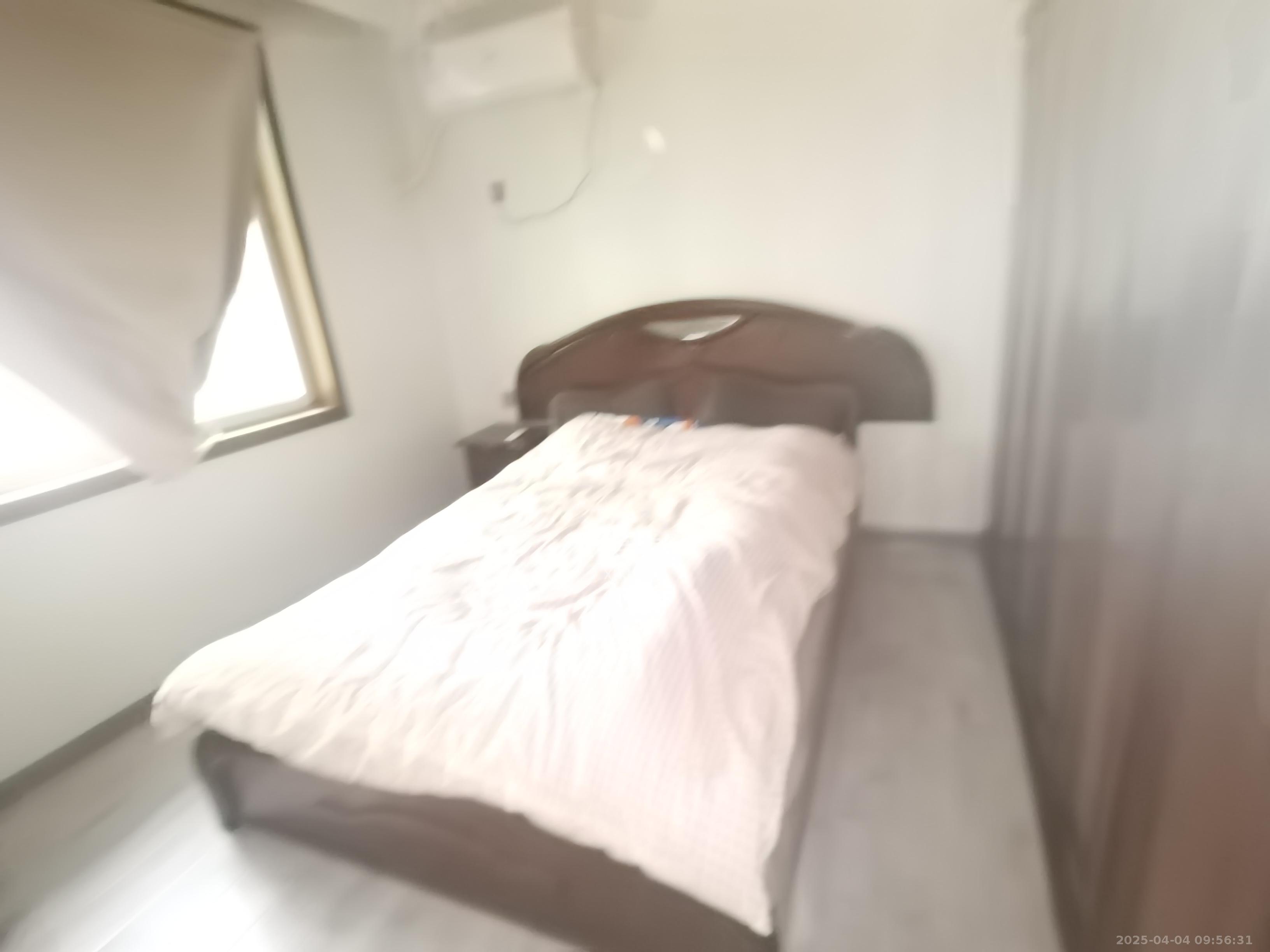 景芳苑  3室2厅1卫   1800.00元/月室内图