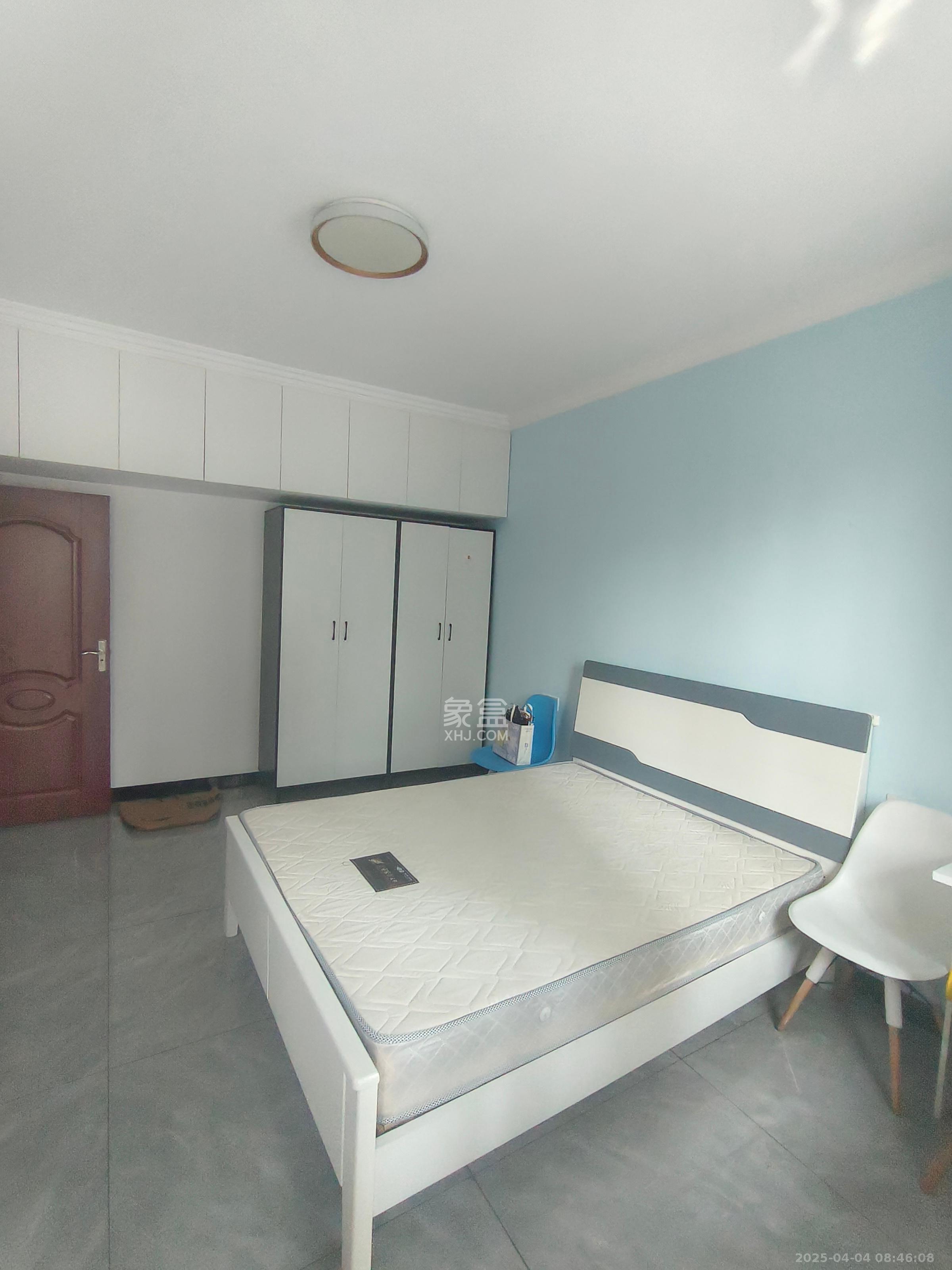 五金矿产进出口集团公司宿舍  1室1厅1卫    1700.0元/月室内图