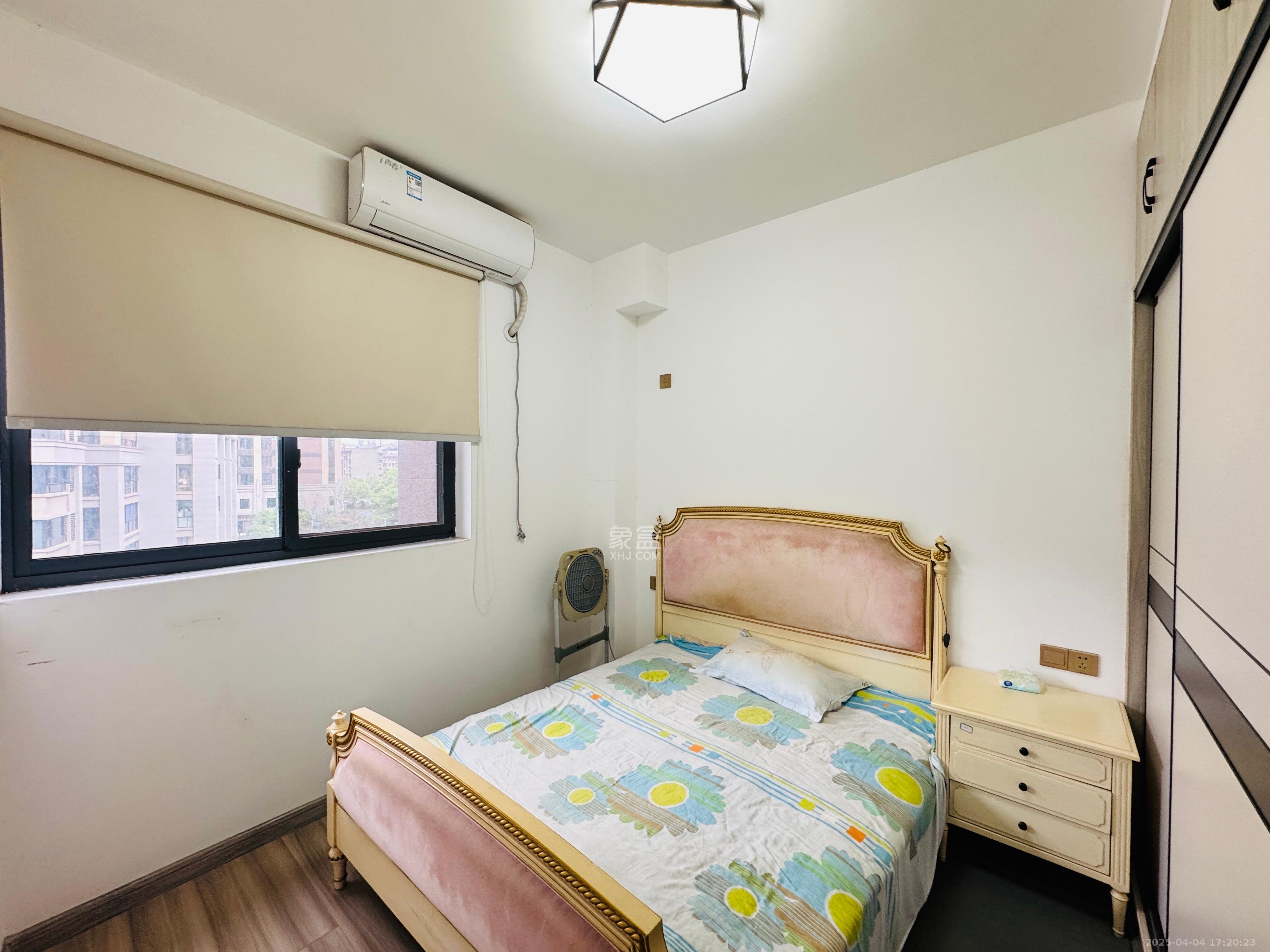 乾城（兴旺乾城）  3室2厅1卫   2800.00元/月室内图