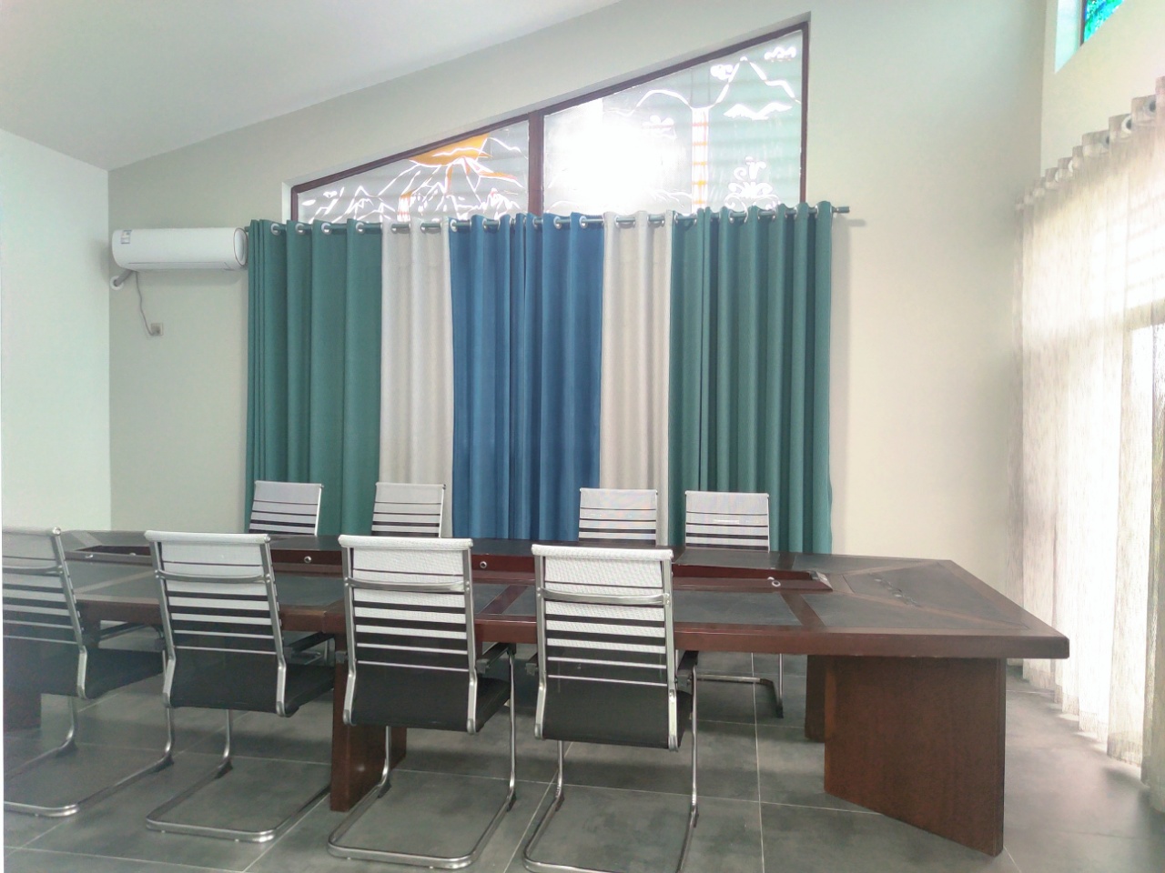 兆南西海豪园 6室2厅1卫 20000.0元/月 兆南西海豪园 6室2厅1卫 20000.0元/月室内图