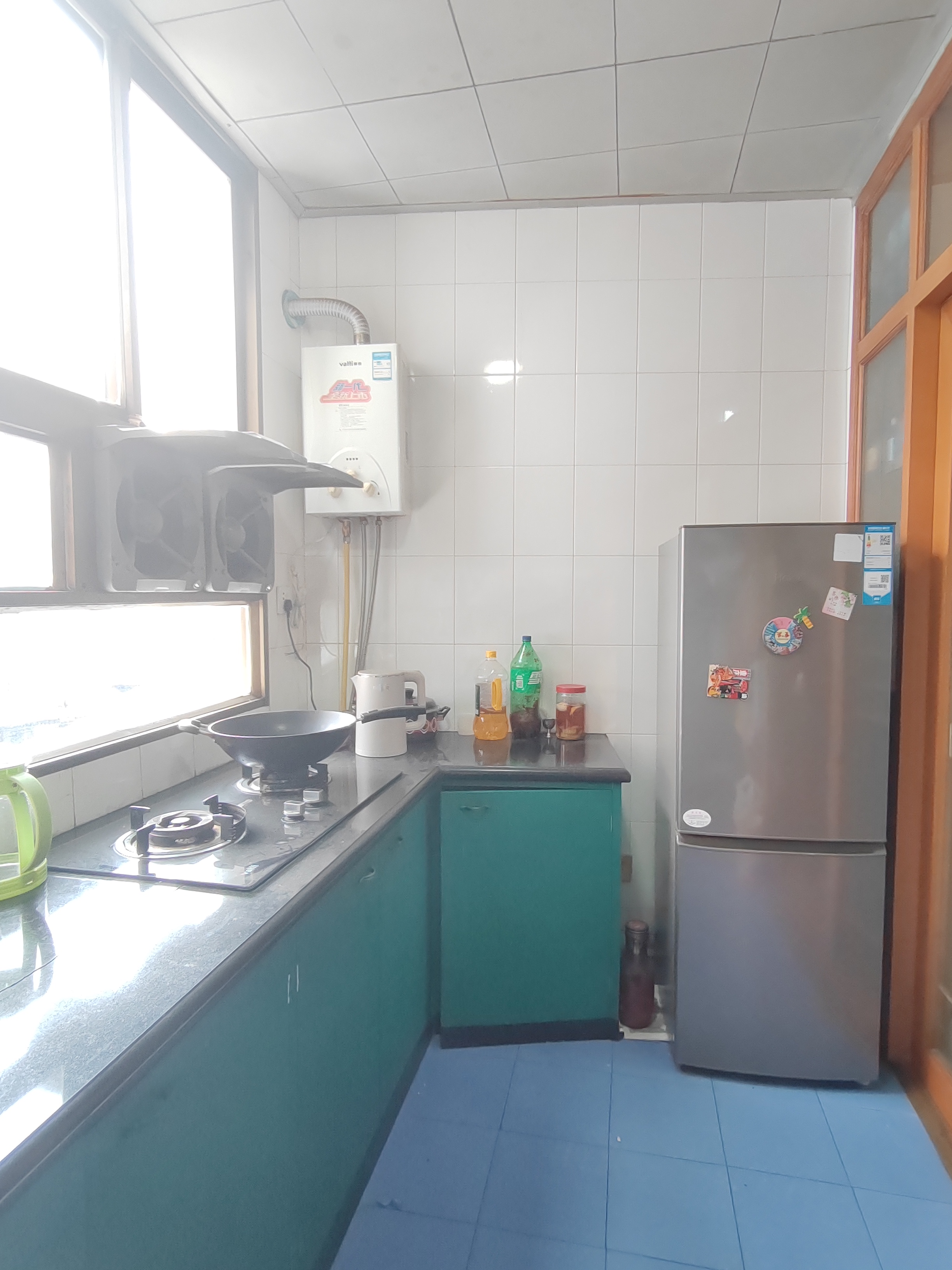 娄星区散盘 3室2厅2卫 41.8万 娄星区散盘 3室2厅2卫 41.8万客厅