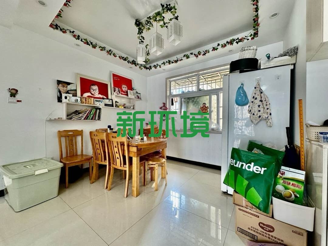 熙城春天  3室2厅2卫    61.65万客厅