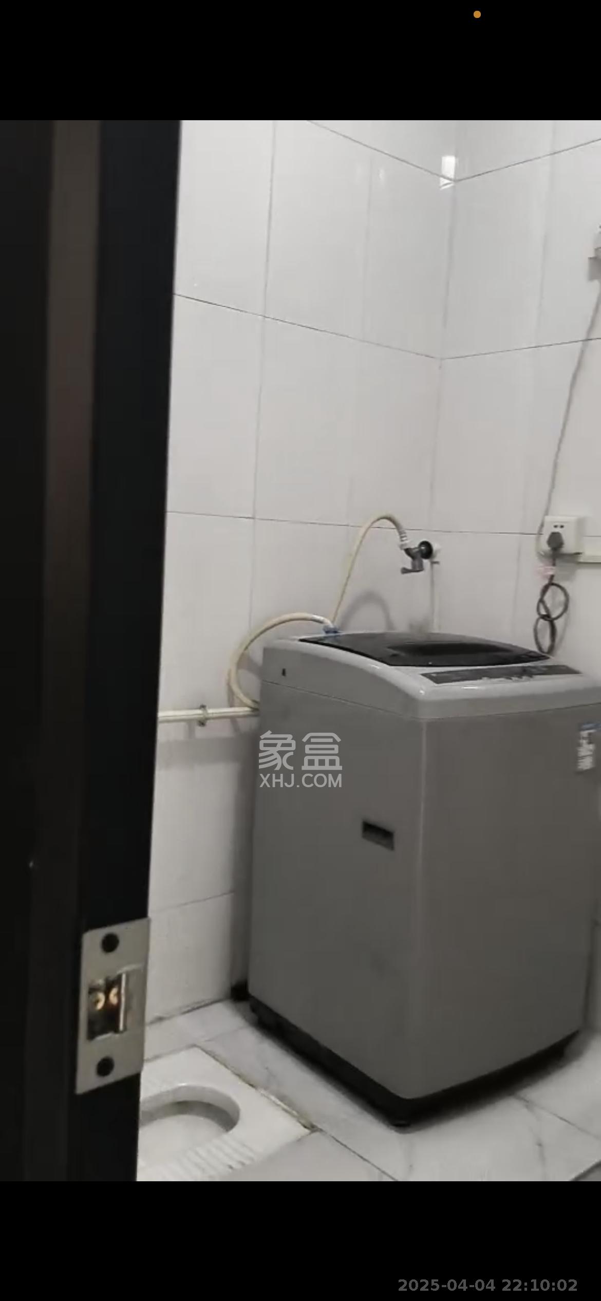 高桥老二号小区 1室0厅0卫 1200.0元/月 高桥老二号小区 1室0厅0卫 1200.0元/月室内图