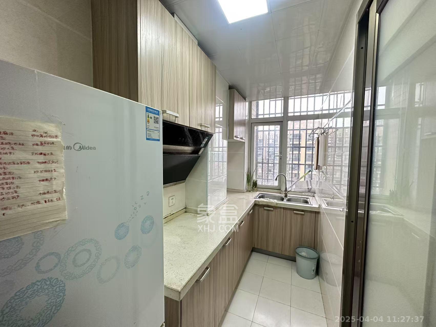 金鼎公园尚 1室1厅1卫 1100.0元/月 金鼎公园尚 1室1厅1卫 1100.0元/月室内图