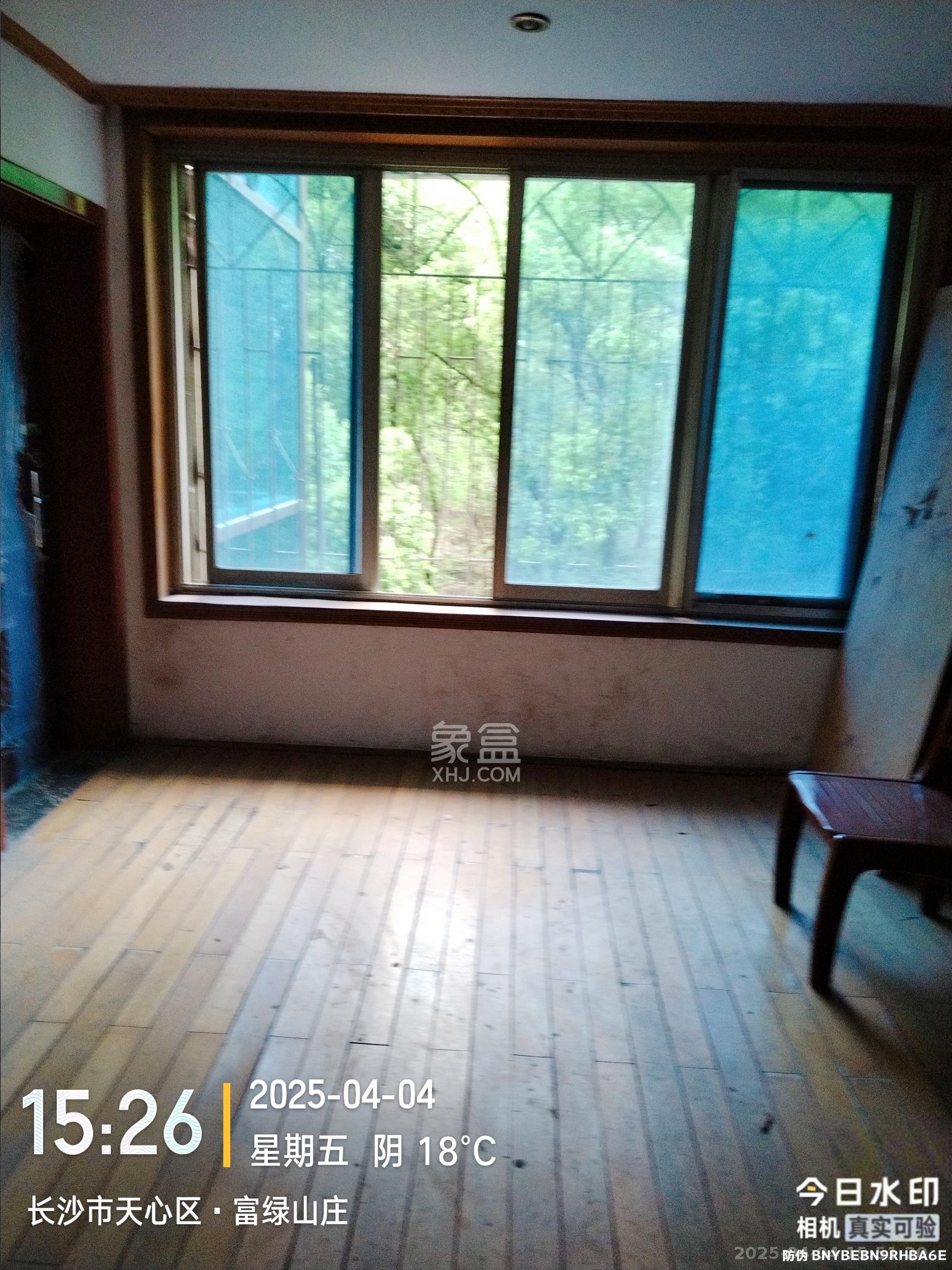 富绿山庄 3室2厅2卫 2700.0元/月 富绿山庄 3室2厅2卫 2700.0元/月室内图