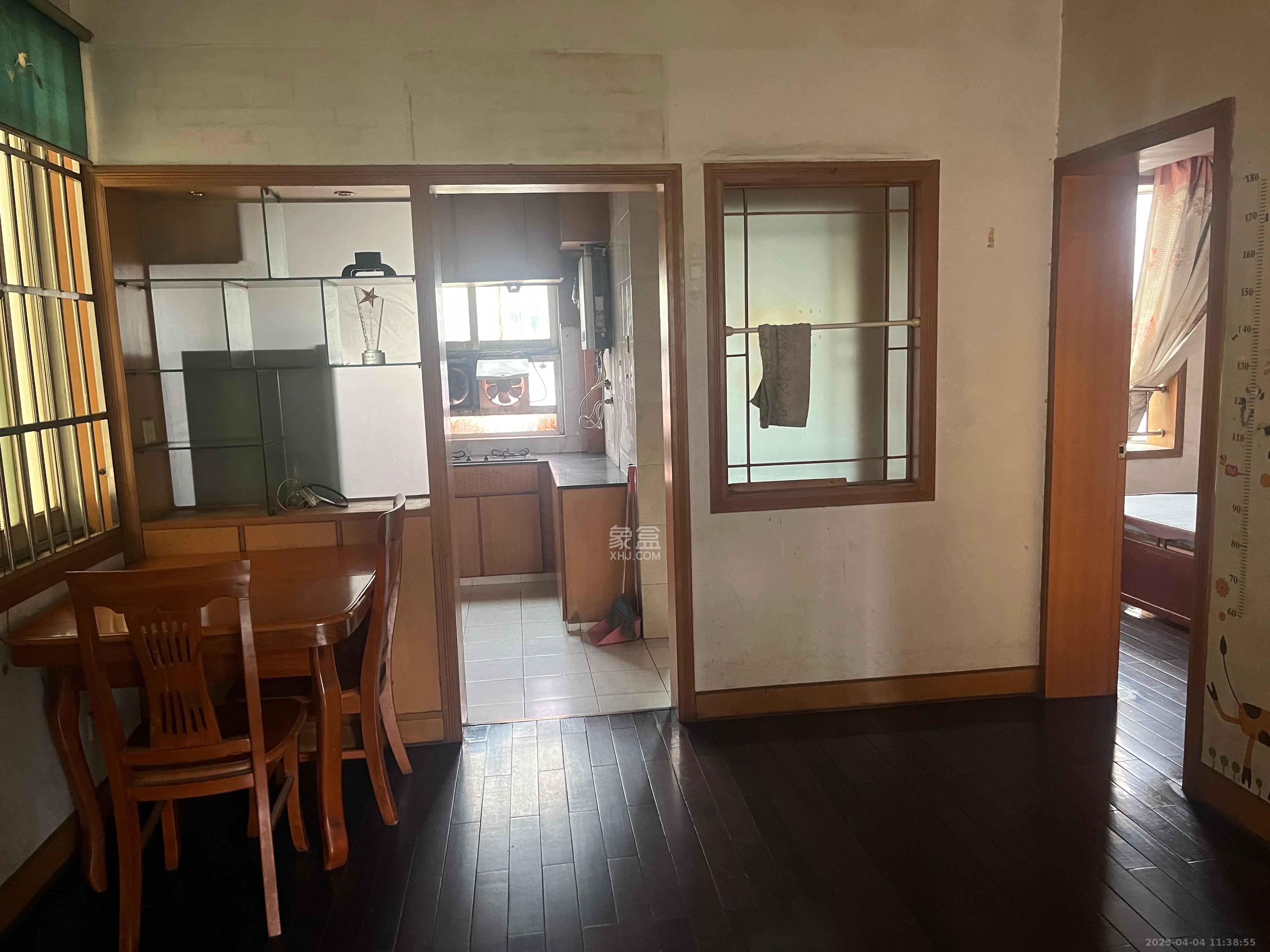 咸嘉新村嘉明苑  2室2厅1卫   1600.00元/月室内图