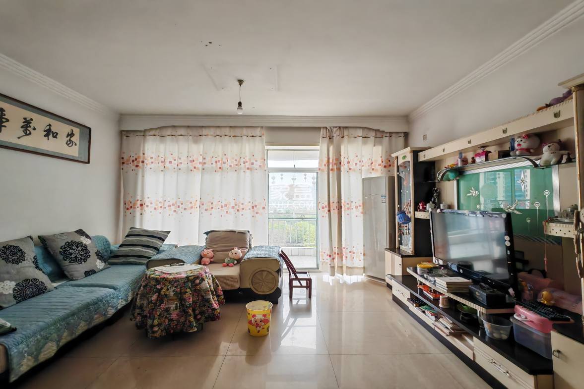 欣业家园 4室2厅2卫 1000.0元/月 欣业家园 4室2厅2卫 1000.0元/月室内图