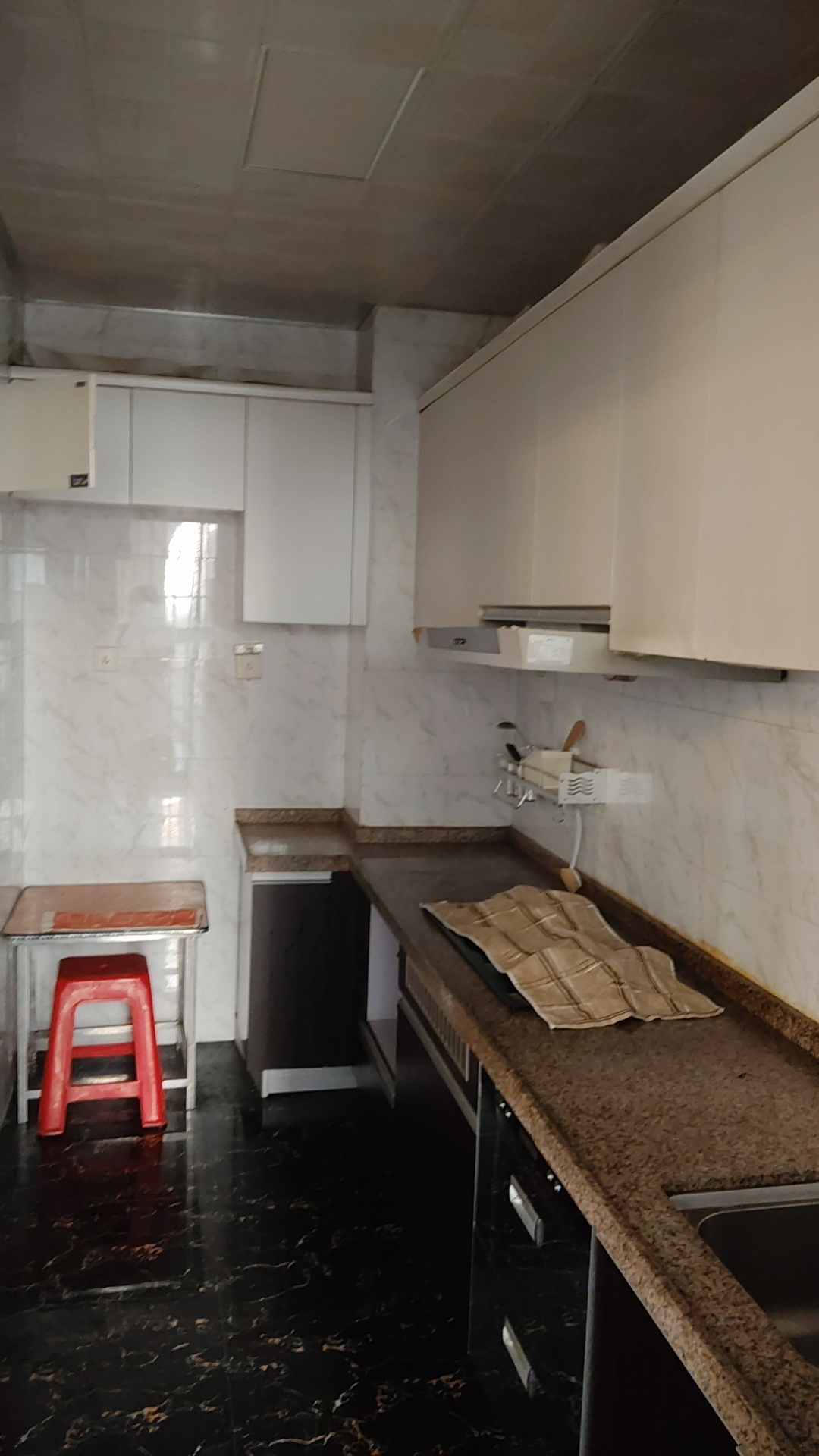 衡阳碧桂园 4室2厅2卫 1800.0元/月 衡阳碧桂园 4室2厅2卫 1800.0元/月室内图