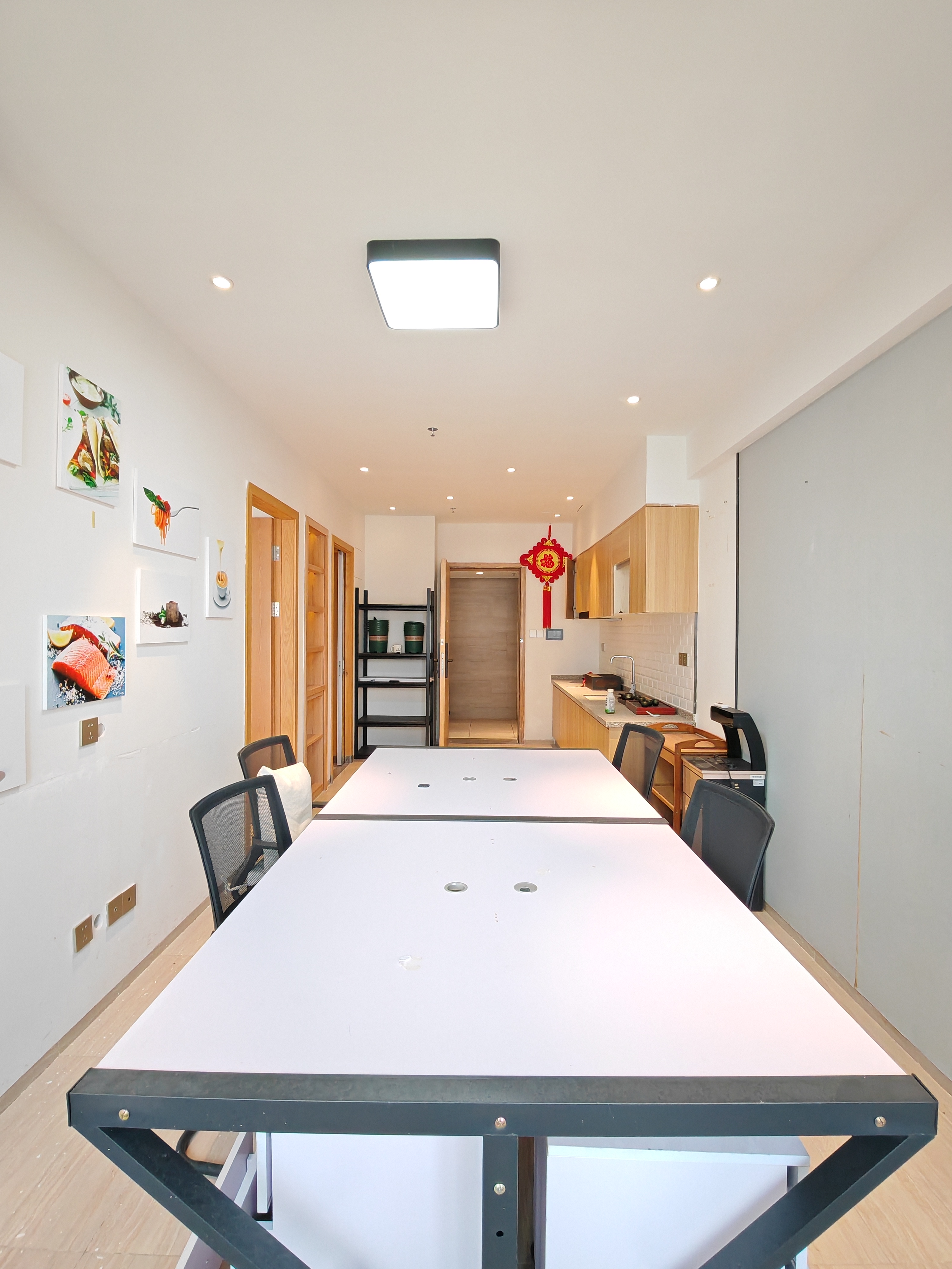 海航豪庭北苑 1室1厅1卫 2800.0元/月 海航豪庭北苑 1室1厅1卫 2800.0元/月室内图