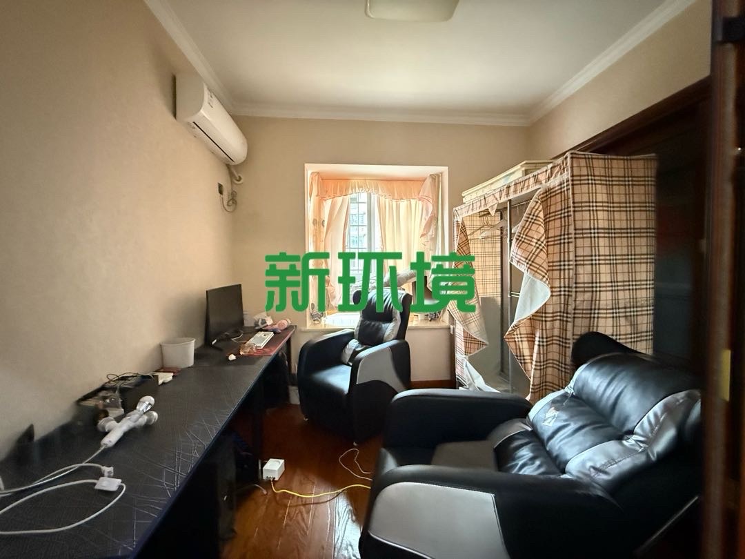 阳光水岸  3室2厅2卫   1666.00元/月室内图
