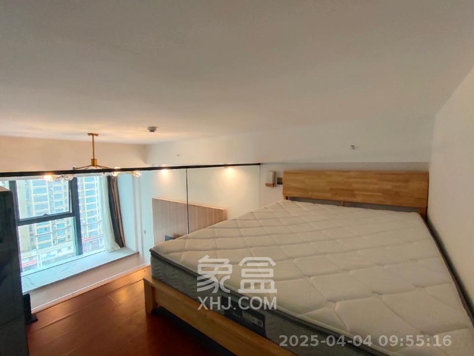 裕天国际商汇中心  1室1厅1卫    1450.0元/月 裕天国际商汇中心  1室1厅1卫    1450.0元/月室内图