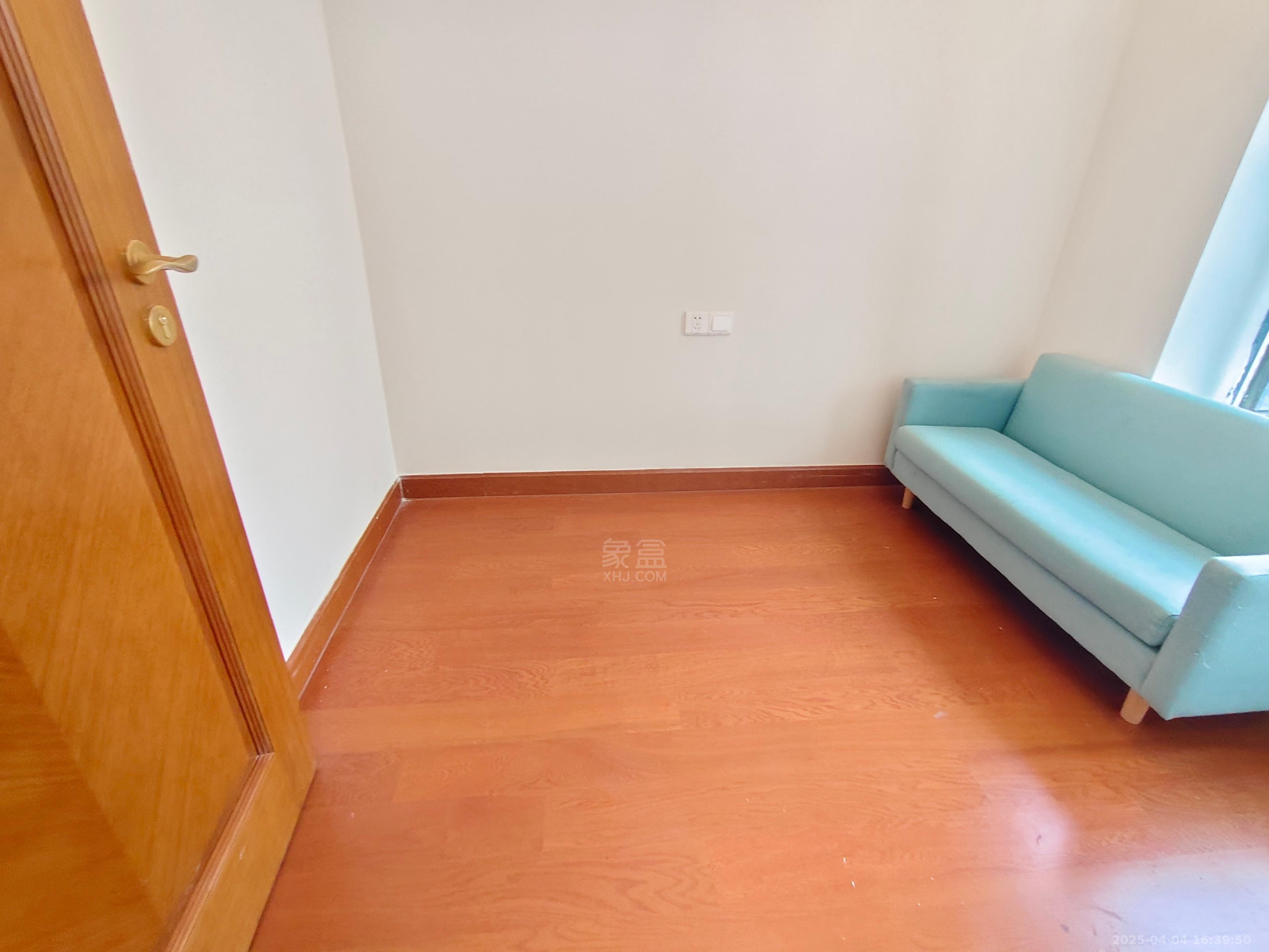 恒大林溪郡 3室2厅1卫 1600.0元/月 恒大林溪郡 3室2厅1卫 1600.0元/月室内图