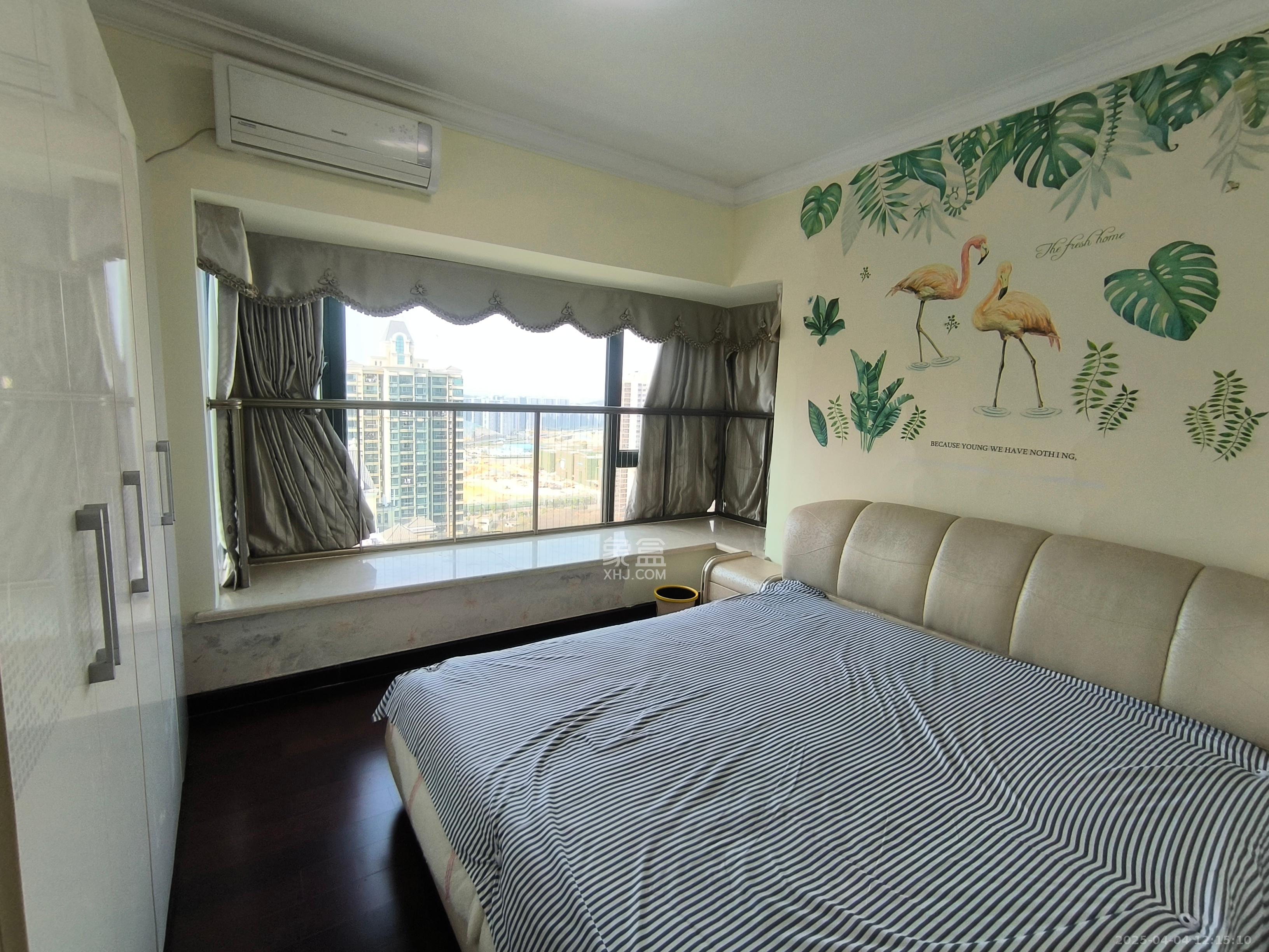 恒大华府 4室2厅2卫 4200.0元/月 恒大华府 4室2厅2卫 4200.0元/月室内图