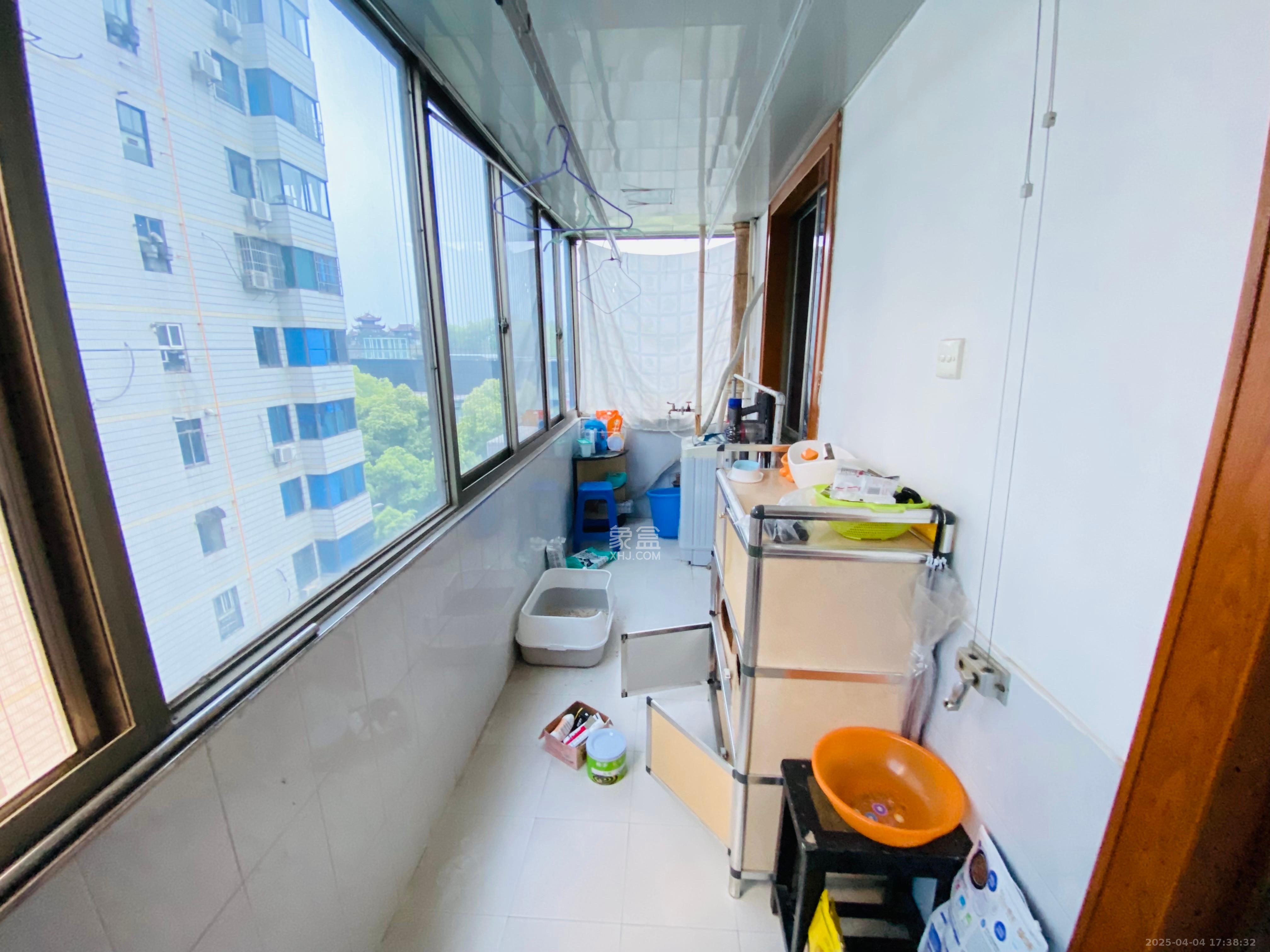 长沙市自来水公司住宅小区（白沙路119号）  2室1厅1卫   2500.00元/月室内图