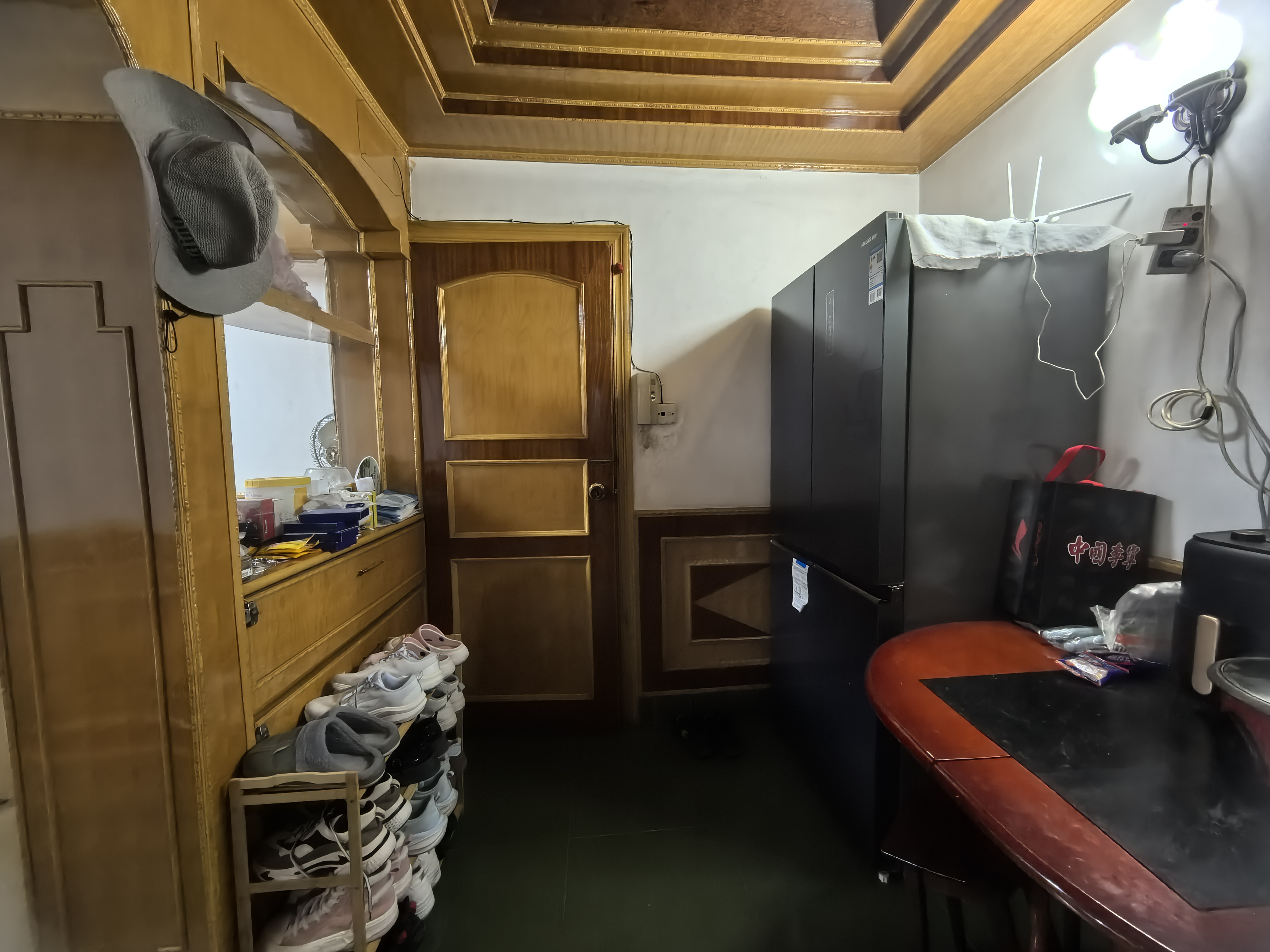 后溶街房改办宿舍  3室2厅1卫    32.8万 后溶街房改办宿舍  3室2厅1卫    32.8万客厅