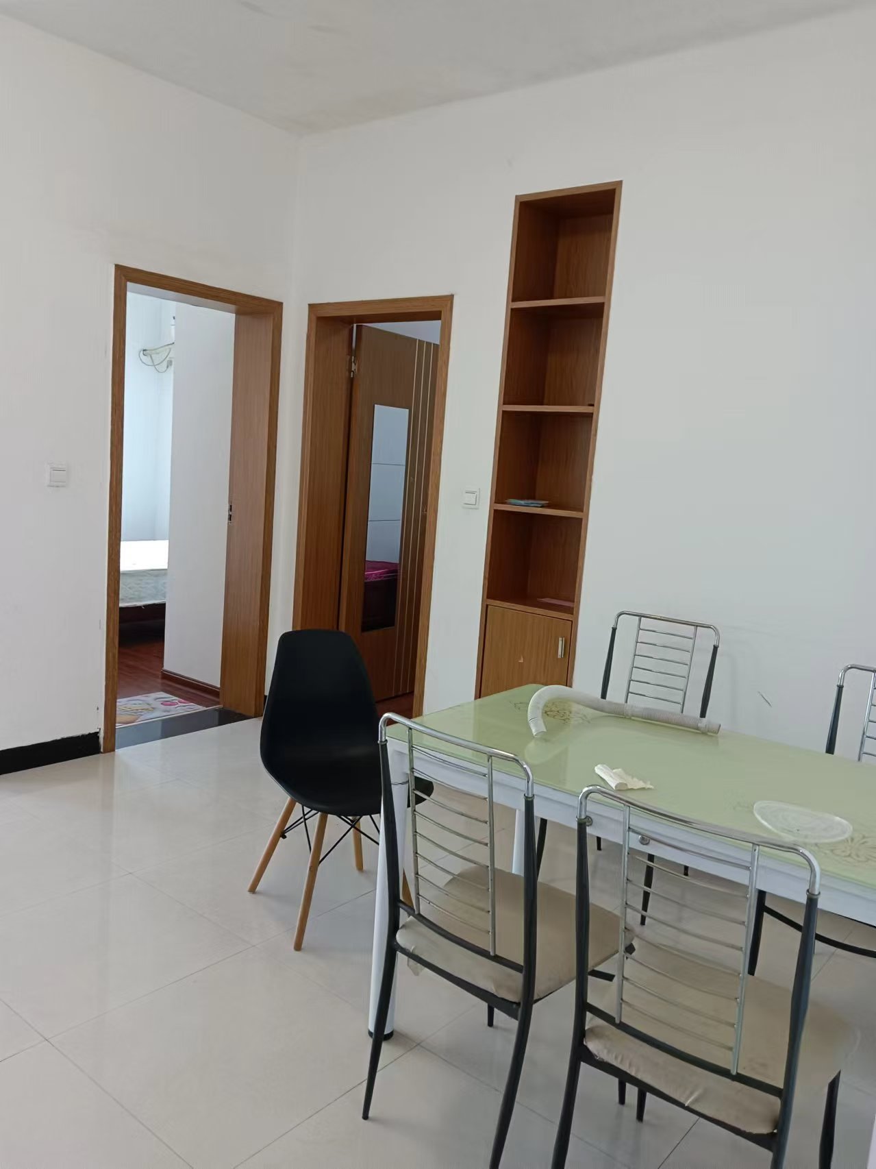 进步亚泰 2室1厅1卫 1500.0元/月 进步亚泰 2室1厅1卫 1500.0元/月室内图