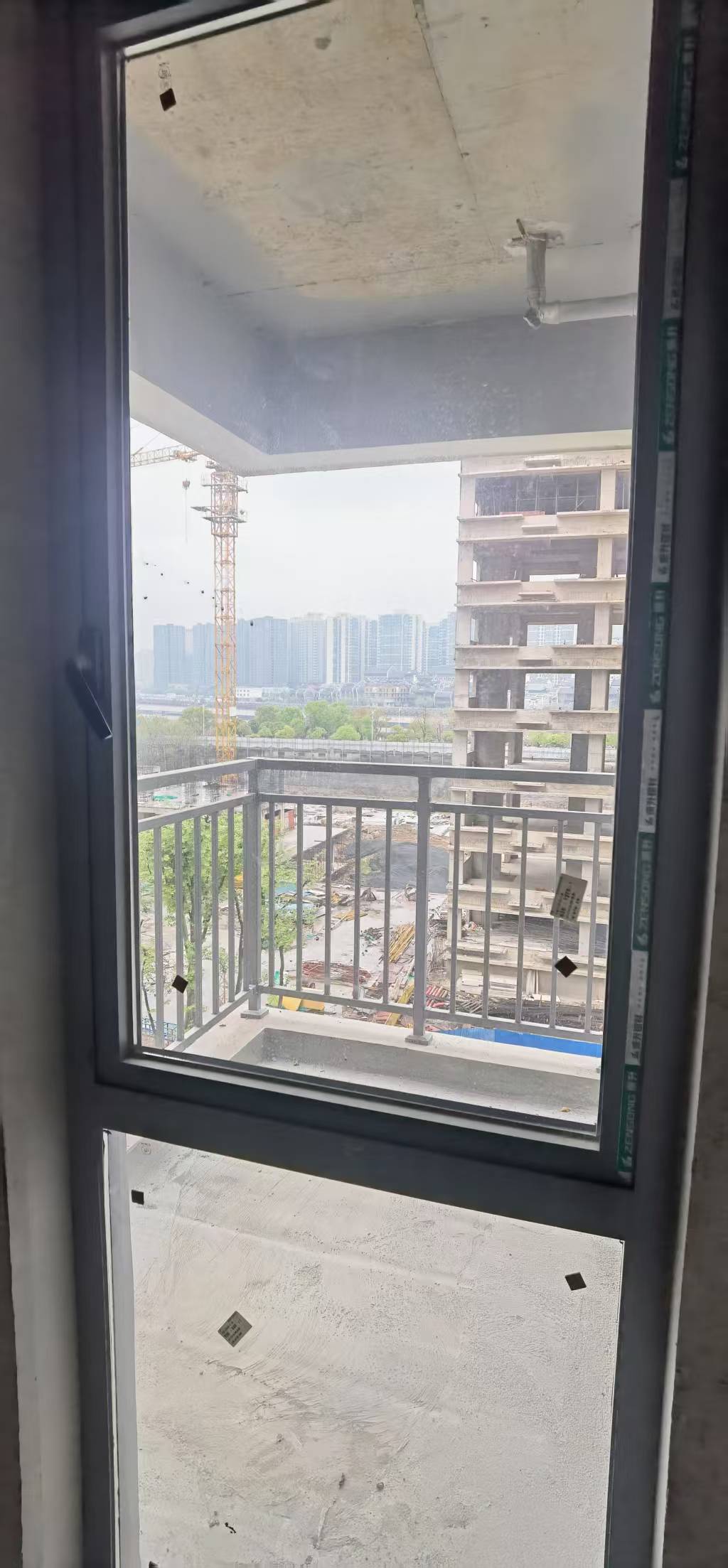 机器人欢乐城  3室2厅2卫   1500.00元/月室内图