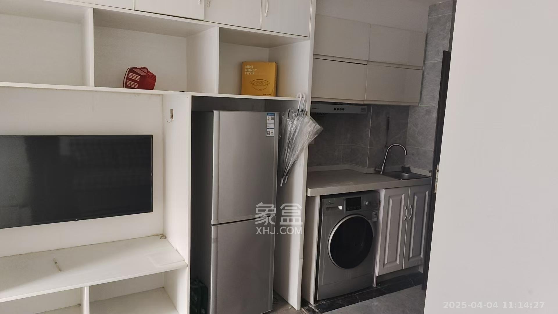 梅溪鑫苑名家  1室1厅1卫   1350.00元/月室内图