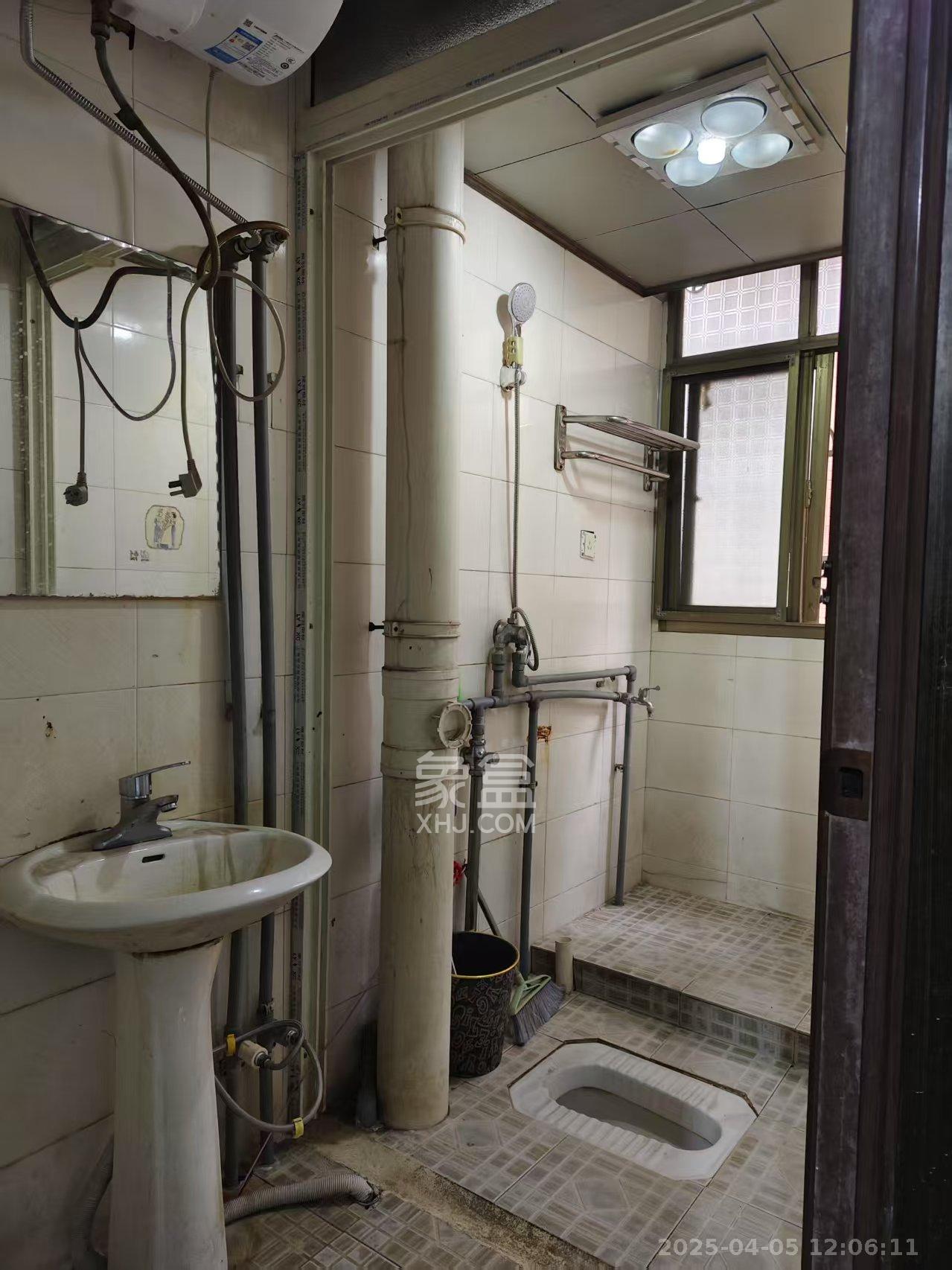 板桥小区  2室1厅1卫    1000.0元/月室内图