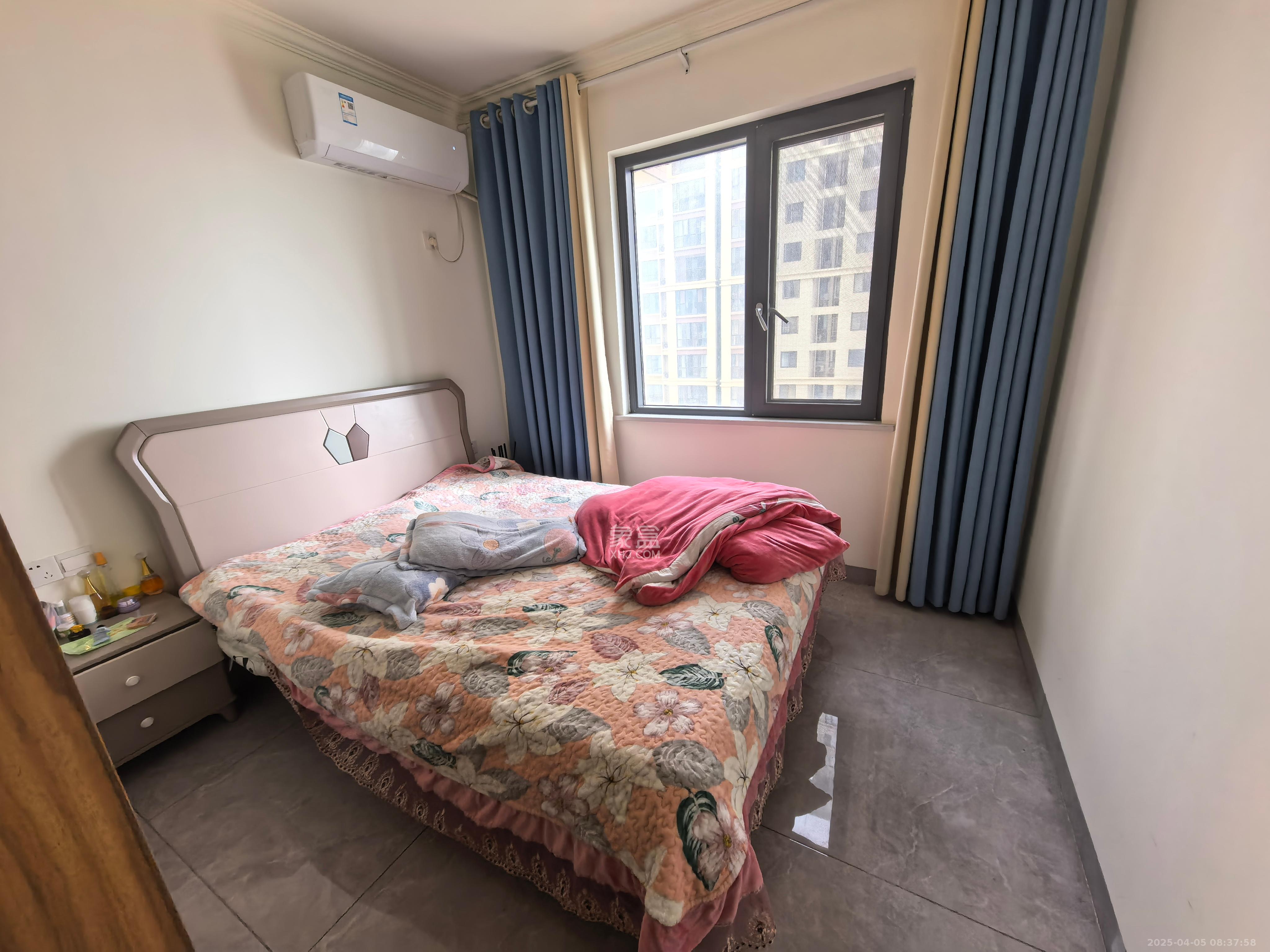 惟泽园  3室2厅2卫   3200.00元/月室内图