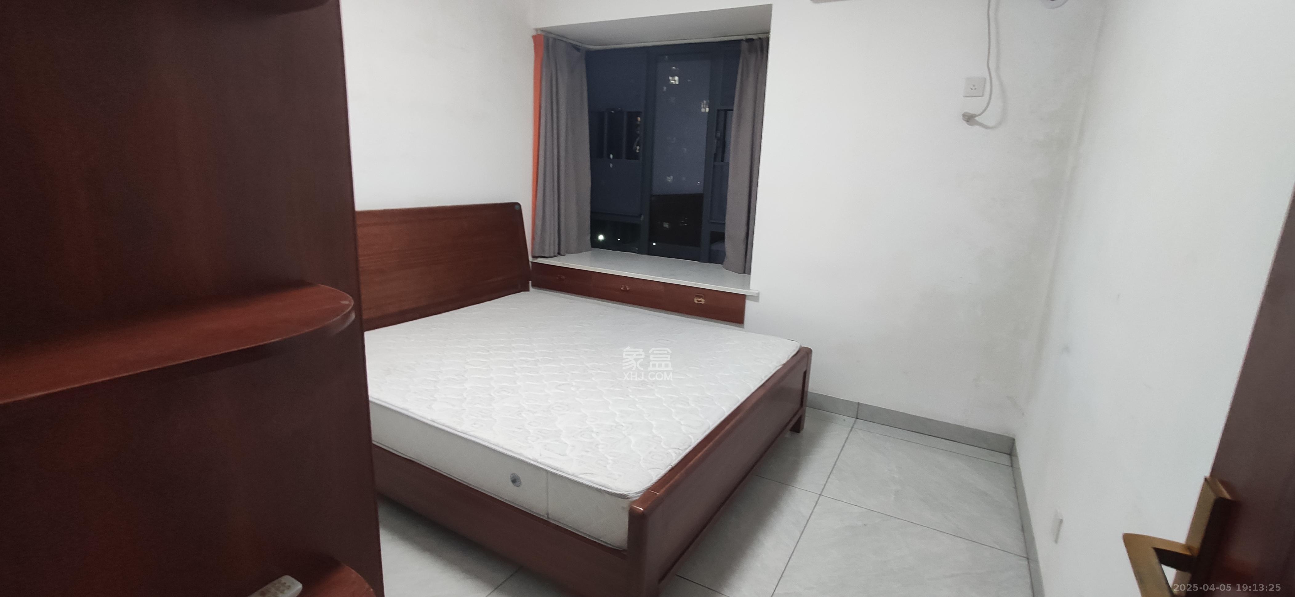 金南家园三期  2室1厅1卫    2000.0元/月室内图